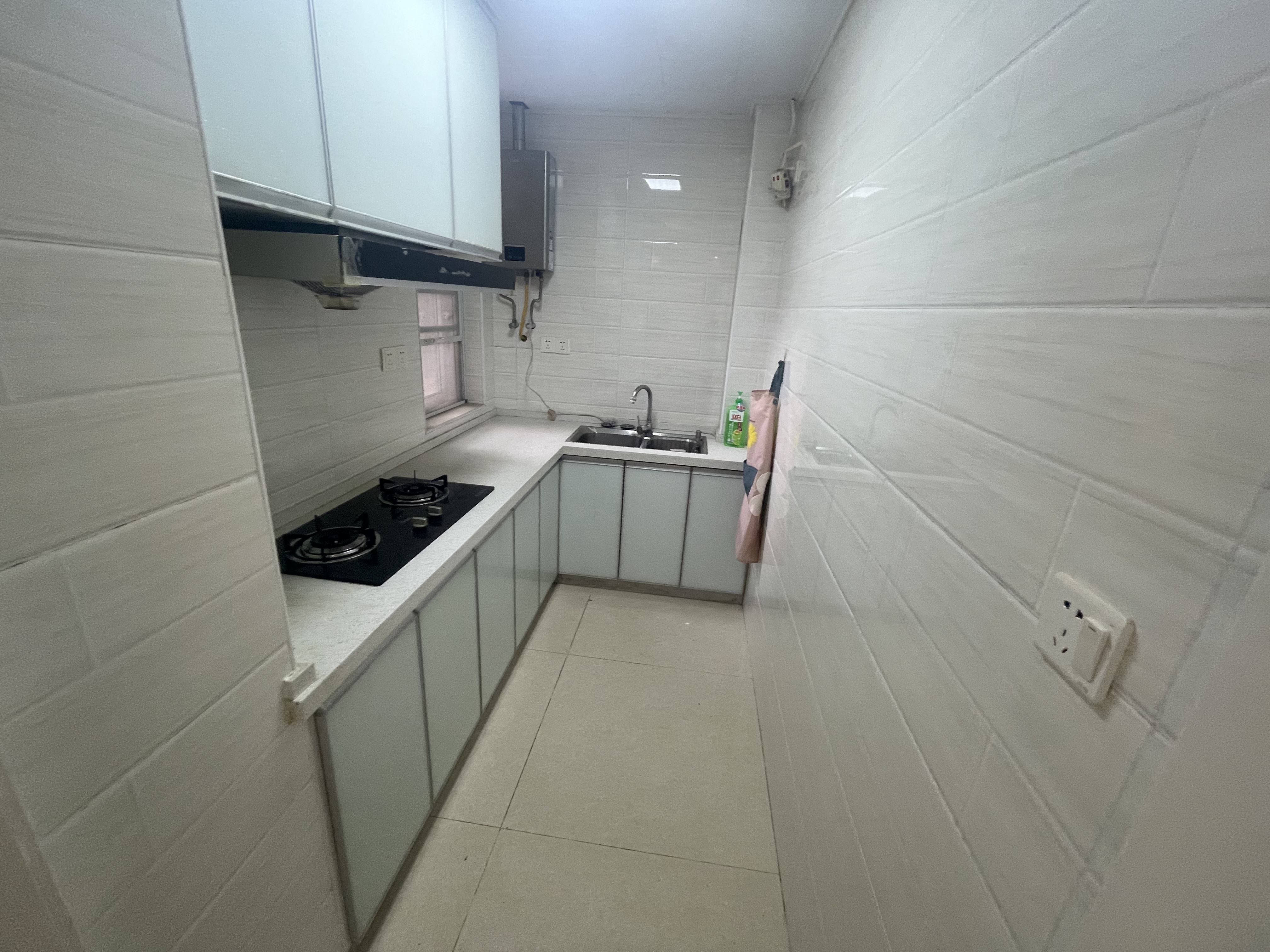 和合国际四期装修两房大客厅朝南采光好电梯19楼