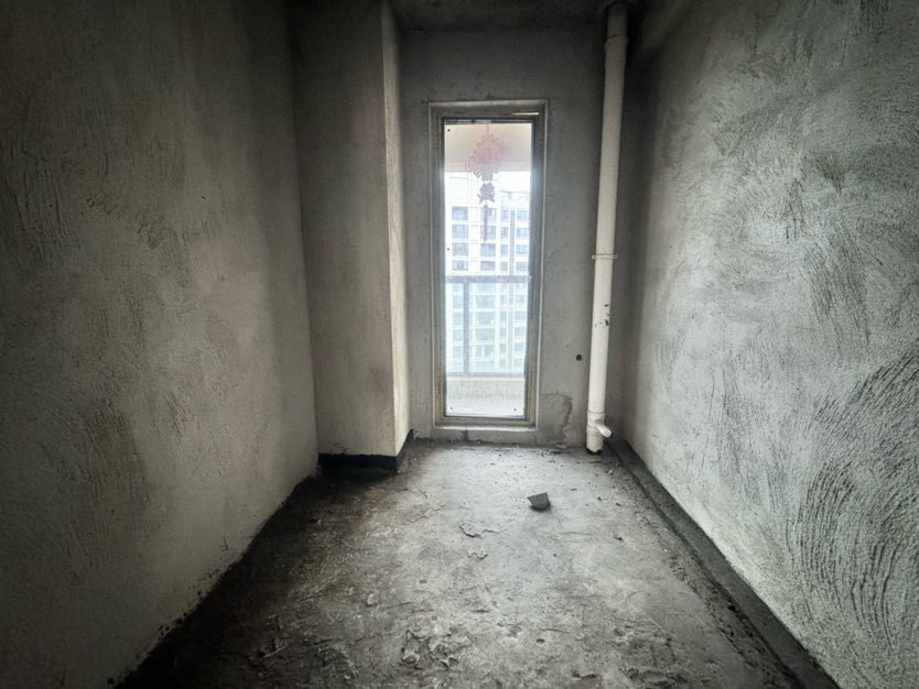 捡漏，御湖世家，单价3680，送车位，证件满二，好楼层