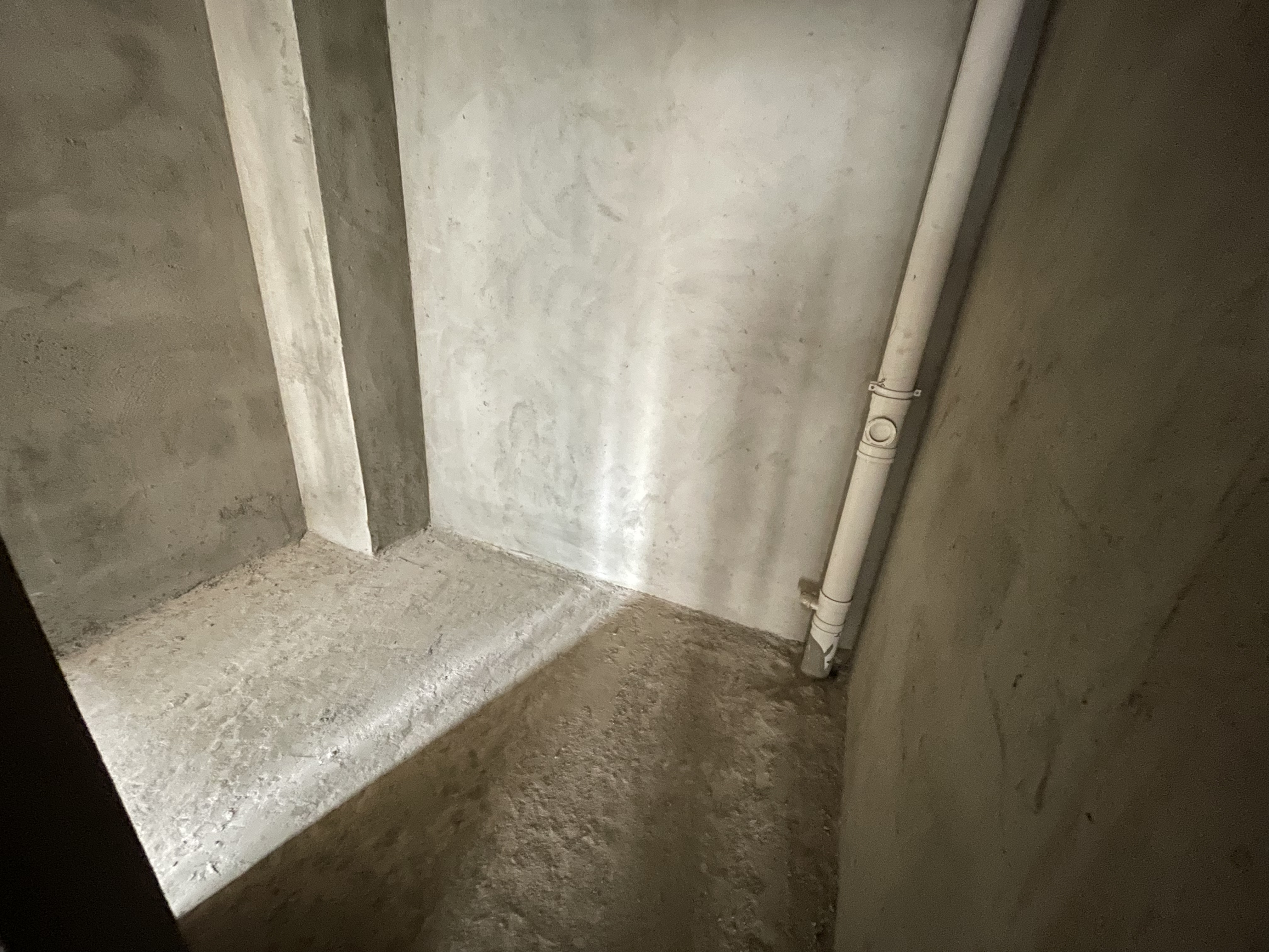 光明华府商城附近毛坯三房电梯好楼层看房有钥匙