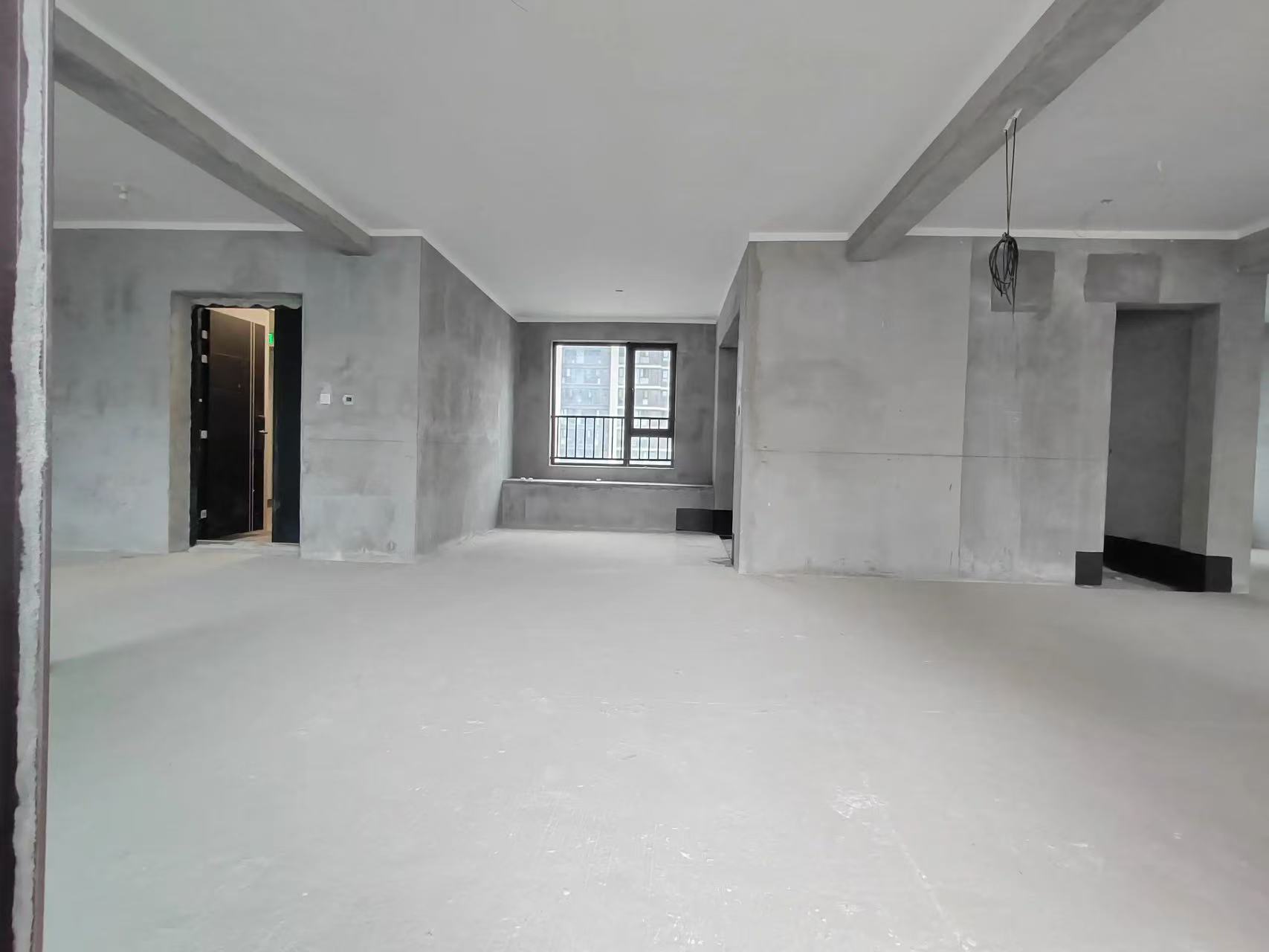 城南，吾悦广场，现房，电梯小高层，好楼层，毛坯四房，一梯一户，单价6382