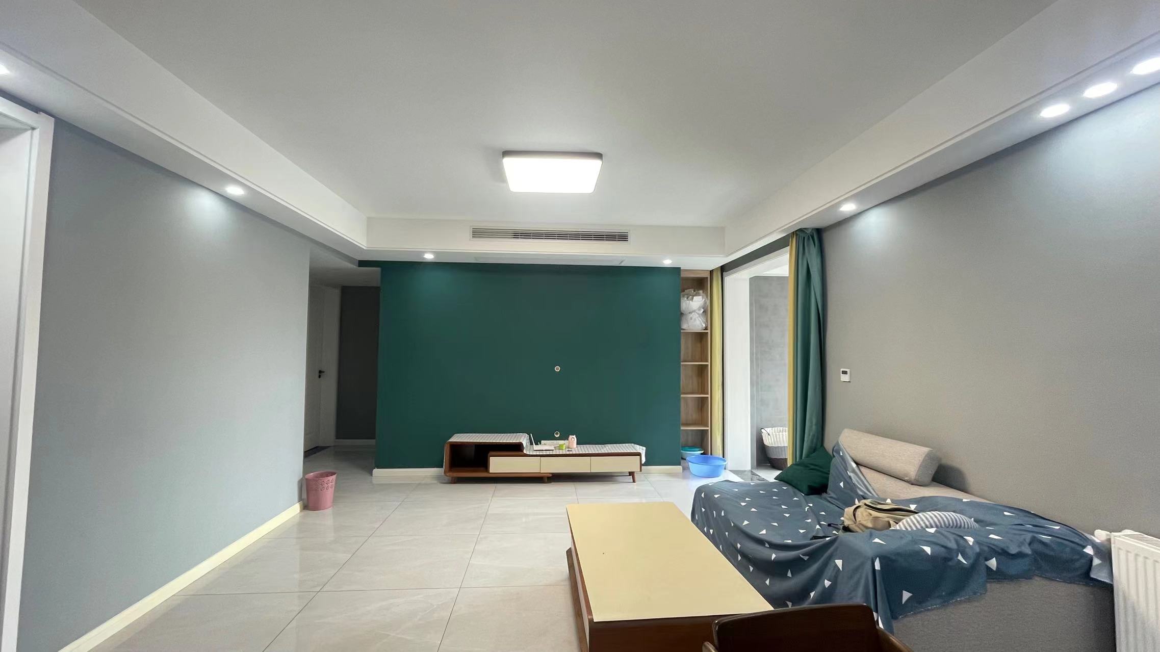 金域城邦.精装三房两卫.证件在手满二.看房方便