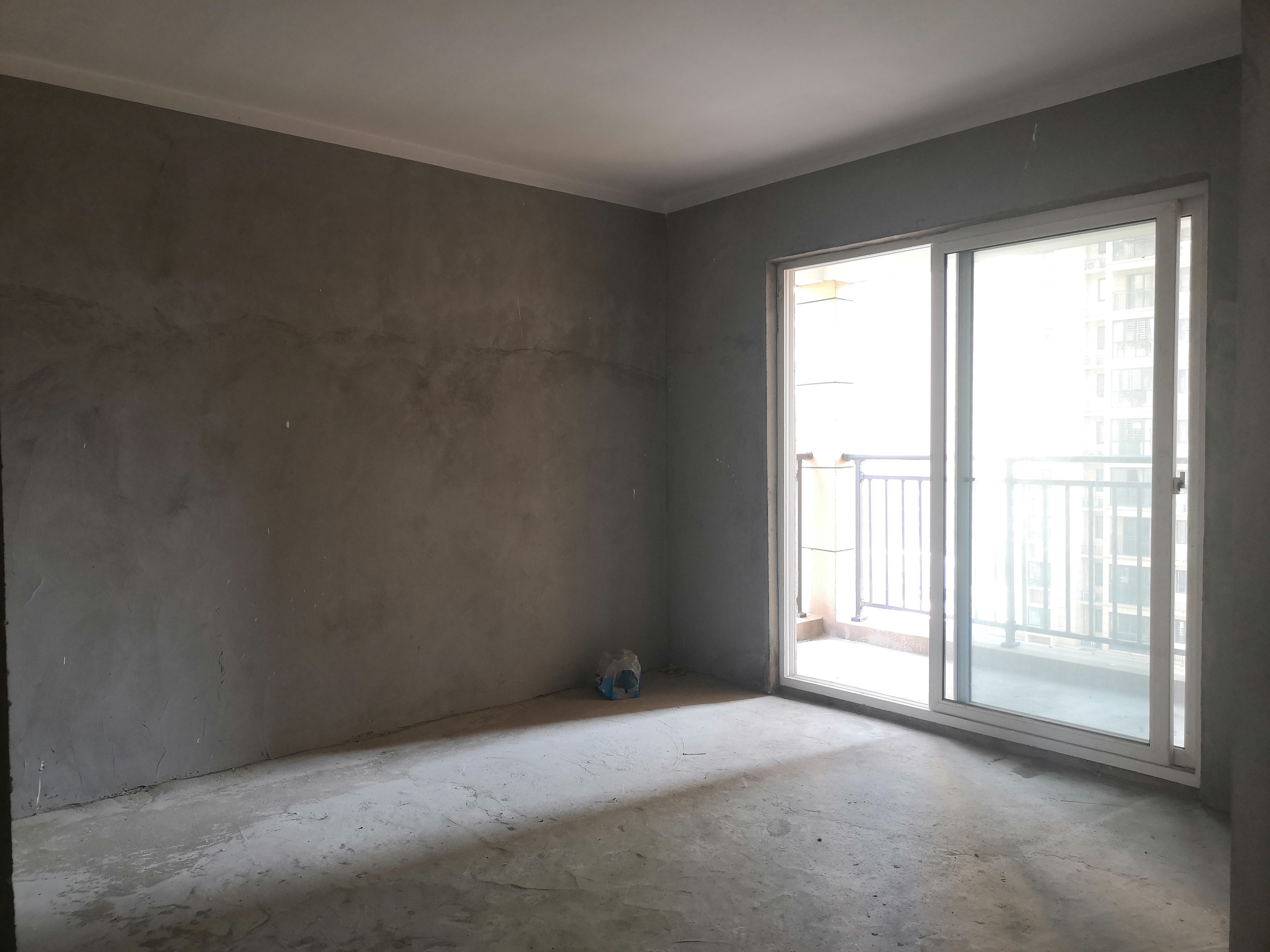 森林国际大三房每个功能间都大喜欢大三房的有钥匙看房好楼层有证