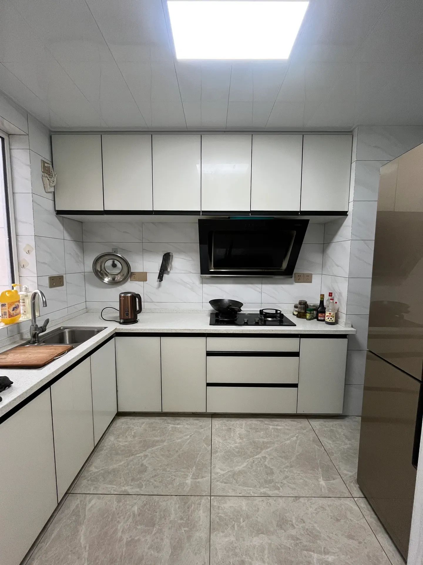 城南，森林国际城，精装四房两卫，9成新精装，好楼层，证满二