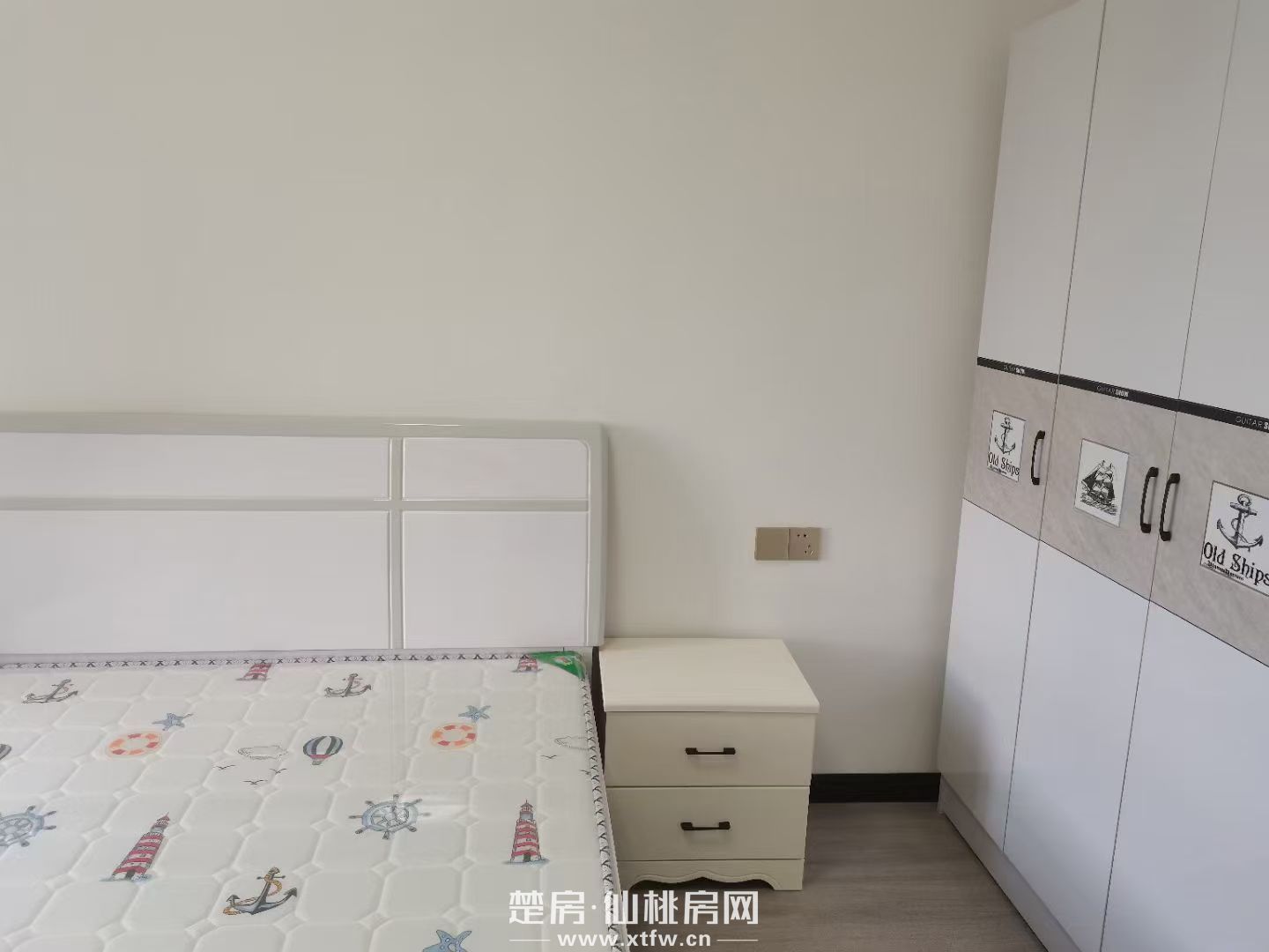 元泰三中旁精装修新房出租