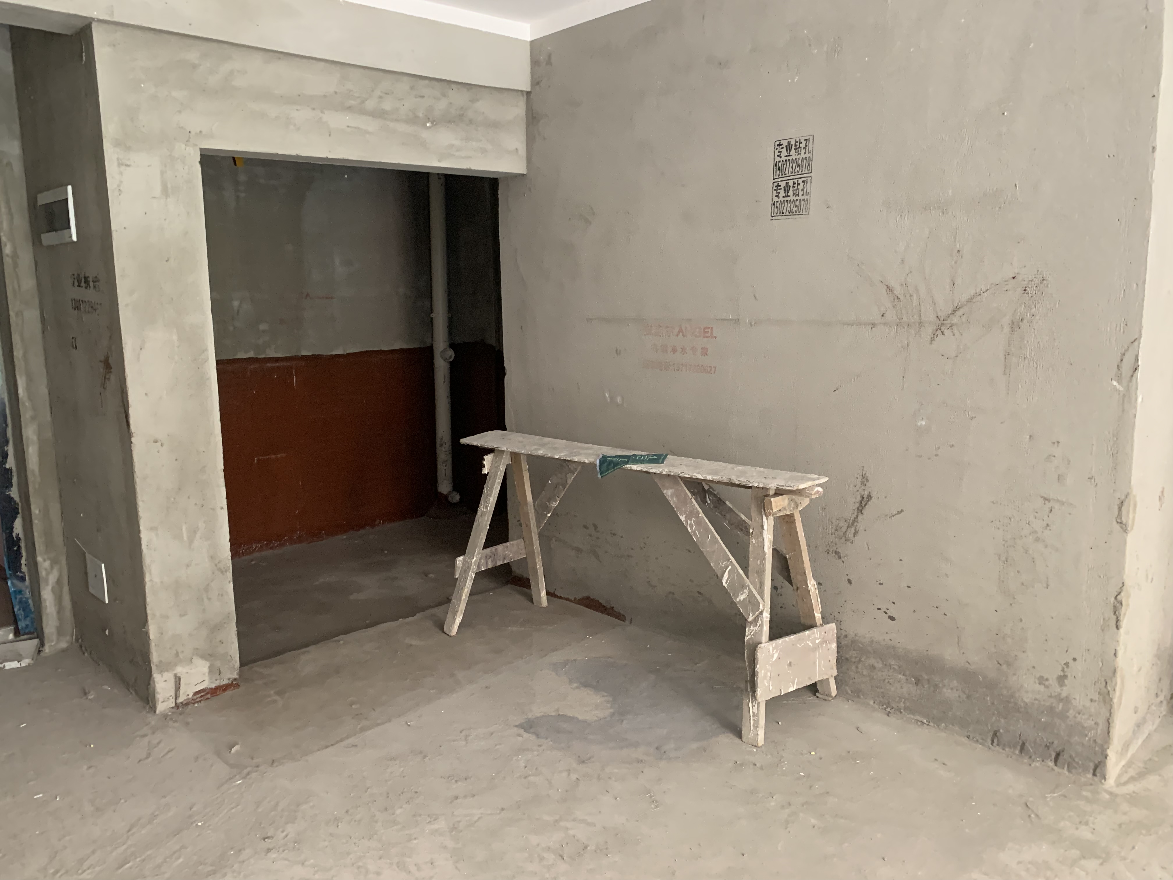 森林国际翡冷翠毛坯小三房三开间朝南看房方便