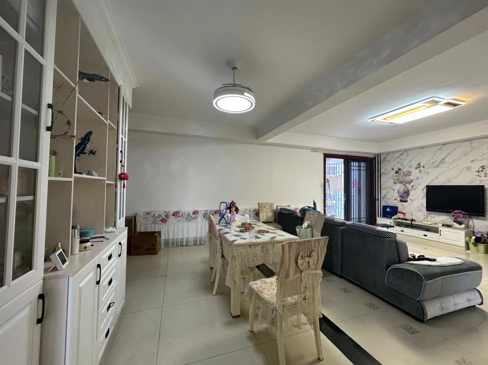 宏运名居.商城附近精装三房复式.证件满二