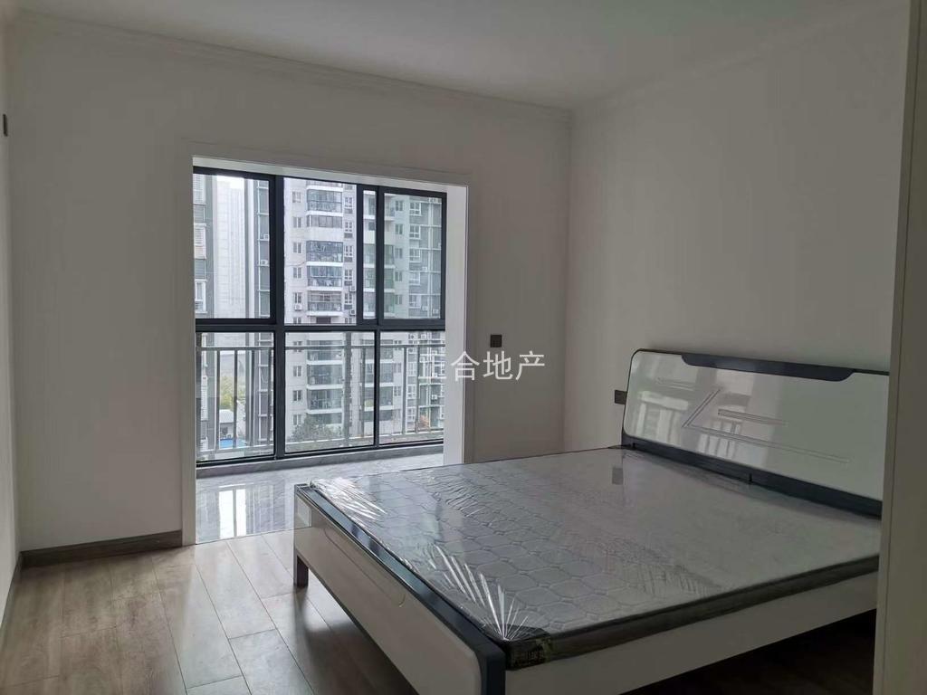 城市丽景精装三房好采光满二