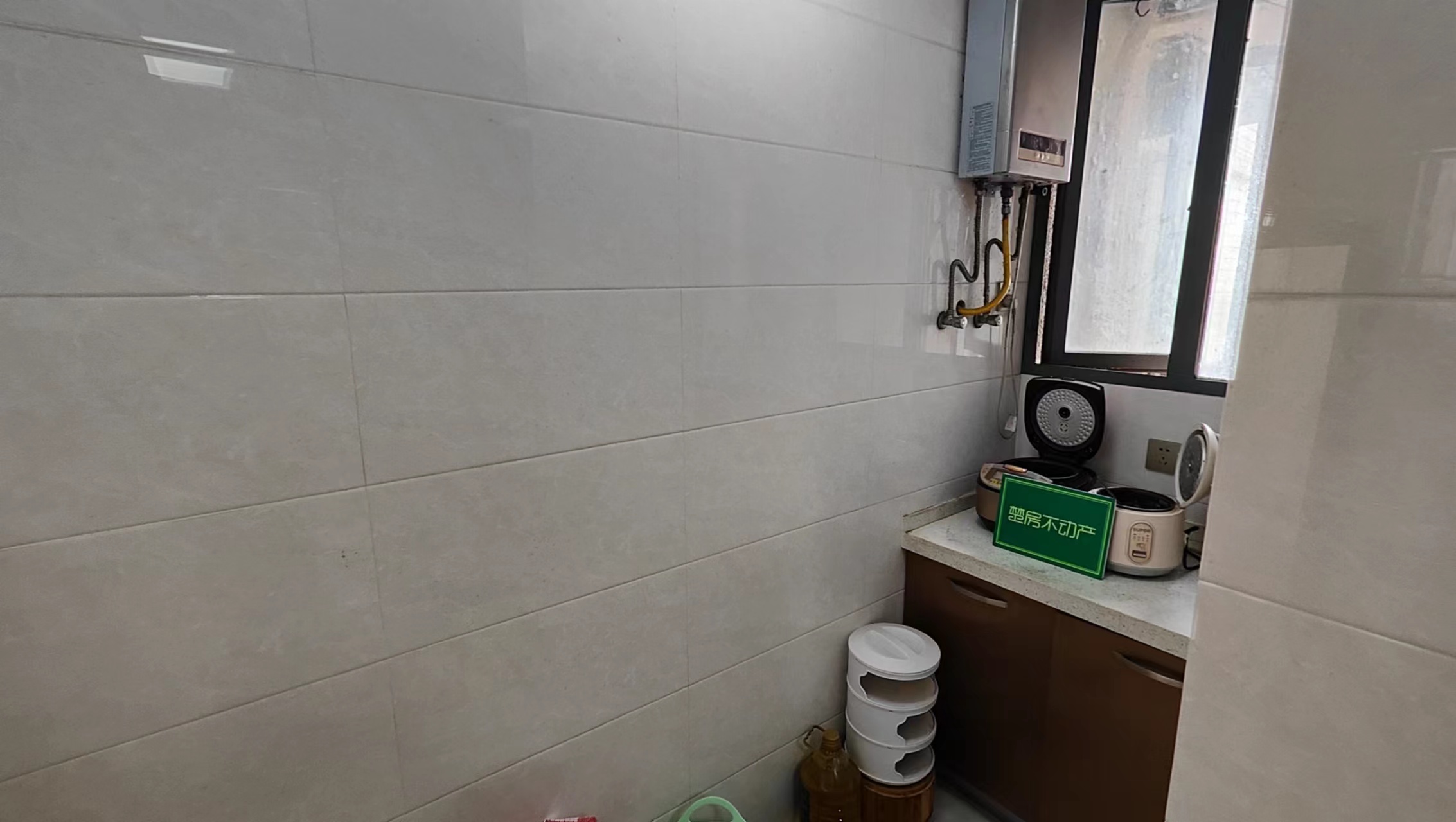 御台公馆精装大两房家里成色新看房方便