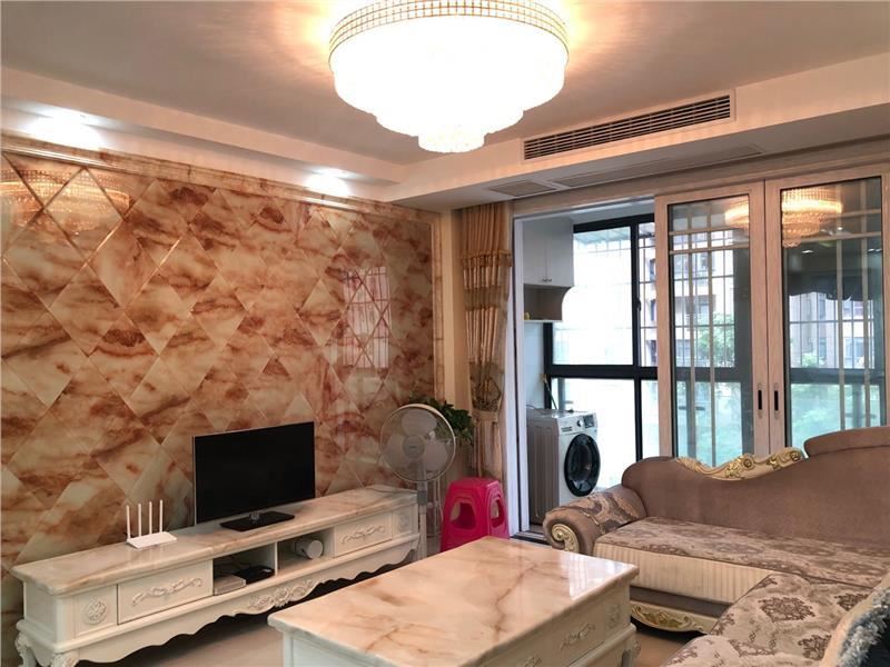 城南 新三中旁 精装电梯房 拎包即住 学校就在家门口