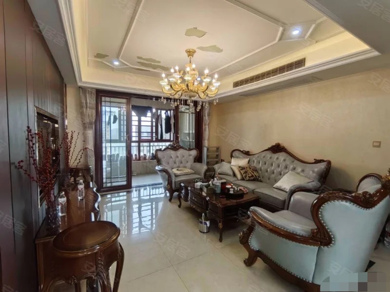 ？城南，元泰未来城A区，豪装三房，单嫁5子头，电梯好楼层，9成新，南北通透，证满二