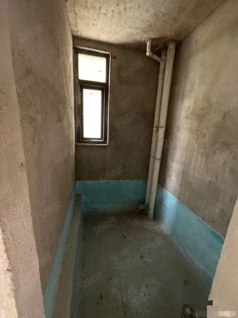 61，速度捡漏，蓝天新城，好楼层15楼，证件满二‼️单价5900，还送个地下车位