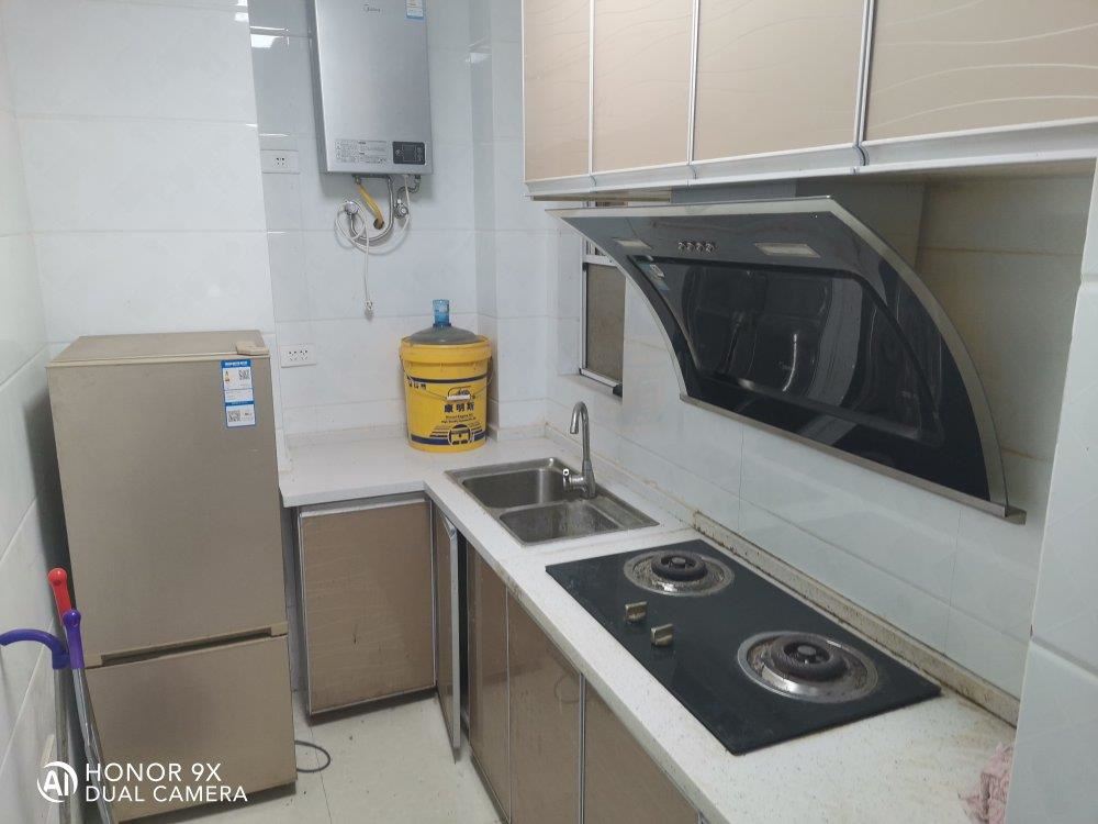 和合国际好房出租，走过路过别 