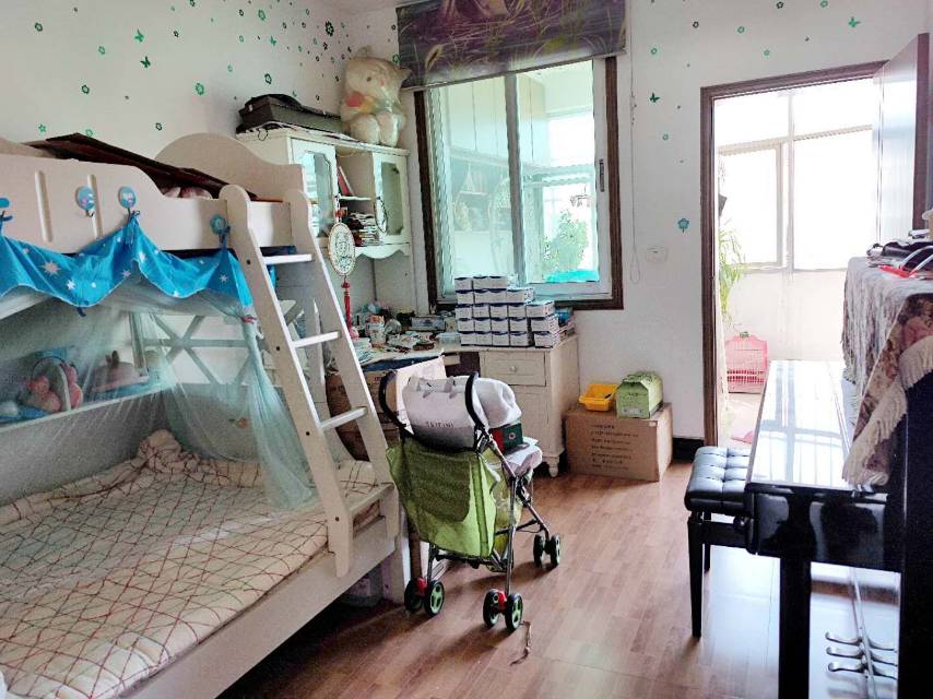 仙小旁【不用过马路安全抵达】