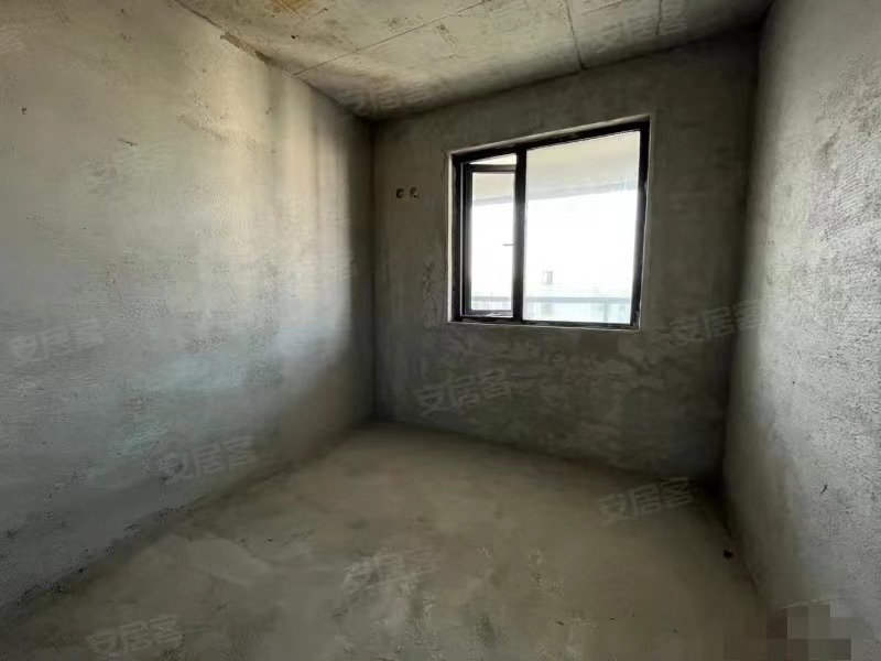 捡漏捡漏，降价了，城南，蓝天白云，单价5300，好楼层，视野采光好