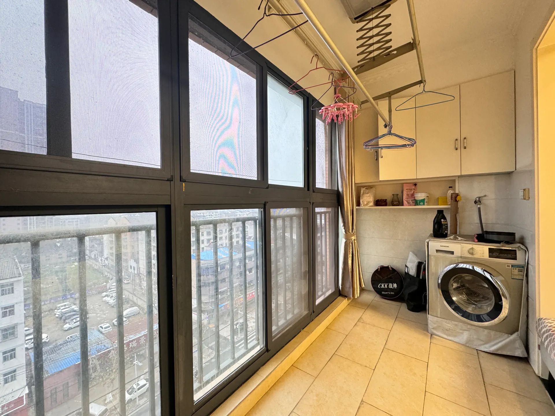 捡漏，四中附近，精装三房两卫，边户，好楼层，单价三千多，证满二