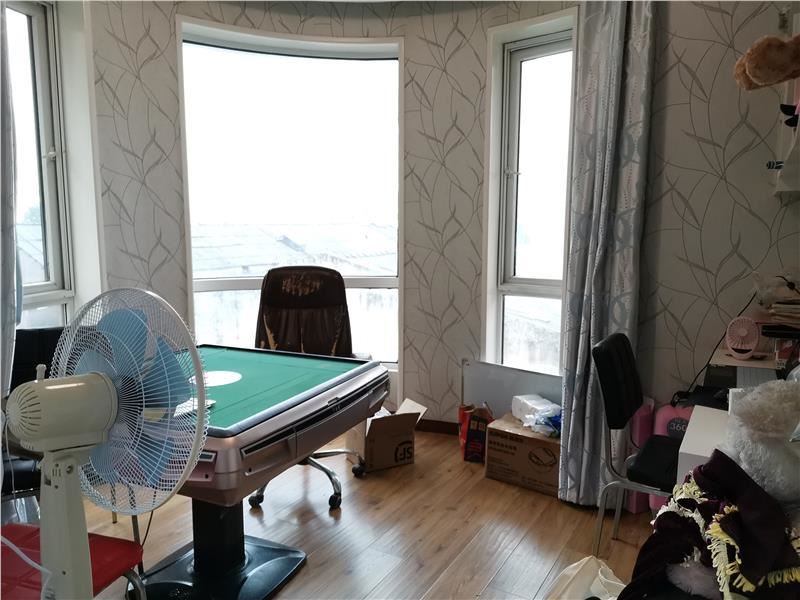 急售公园世家130平南北通透精装成色新有钥匙 看