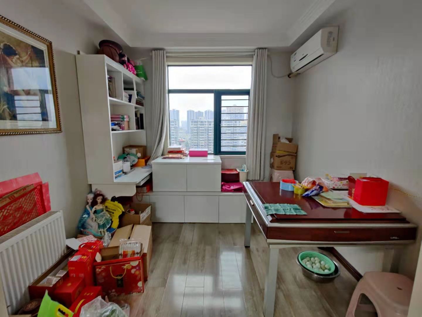 新城一号精装三房全屋品牌家电家私户型方正南北通透证件在手满二