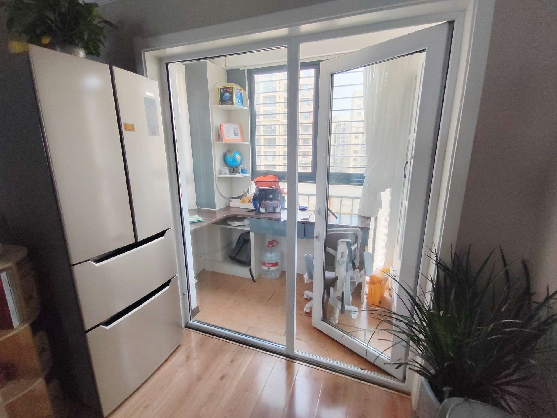 满庭春精装边户大三房中高好楼层视野侠几好