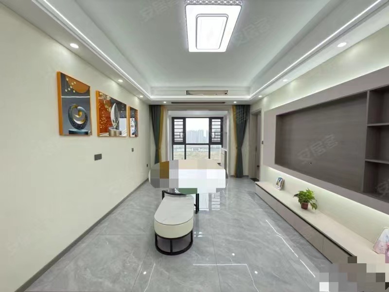 降价了，降价了，城南，南国明珠，电梯好楼层，精装三房，全新装修，一天未住，满二