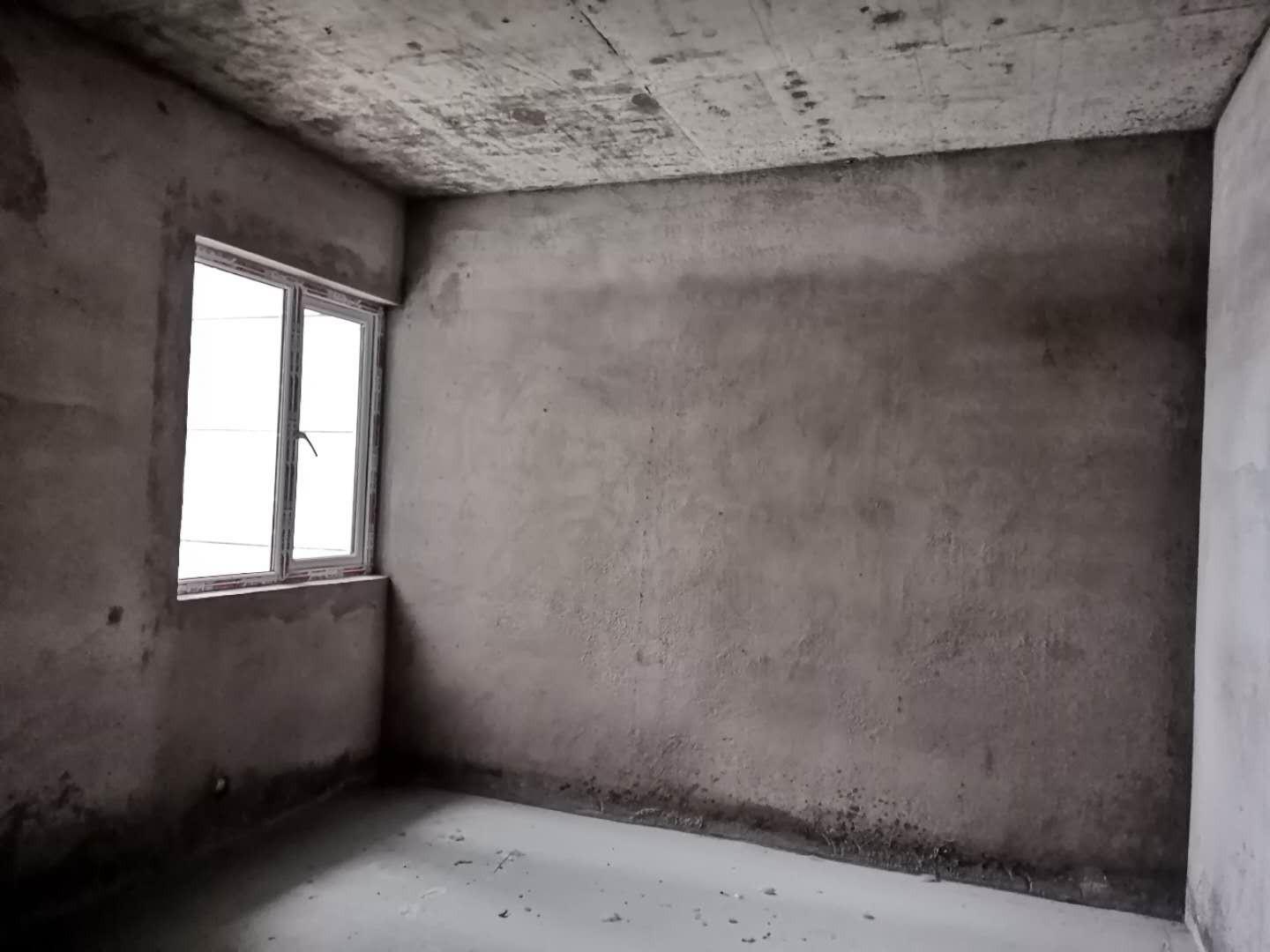 捡漏全款银湖城 楼层赠送一个房三室两厅两卫