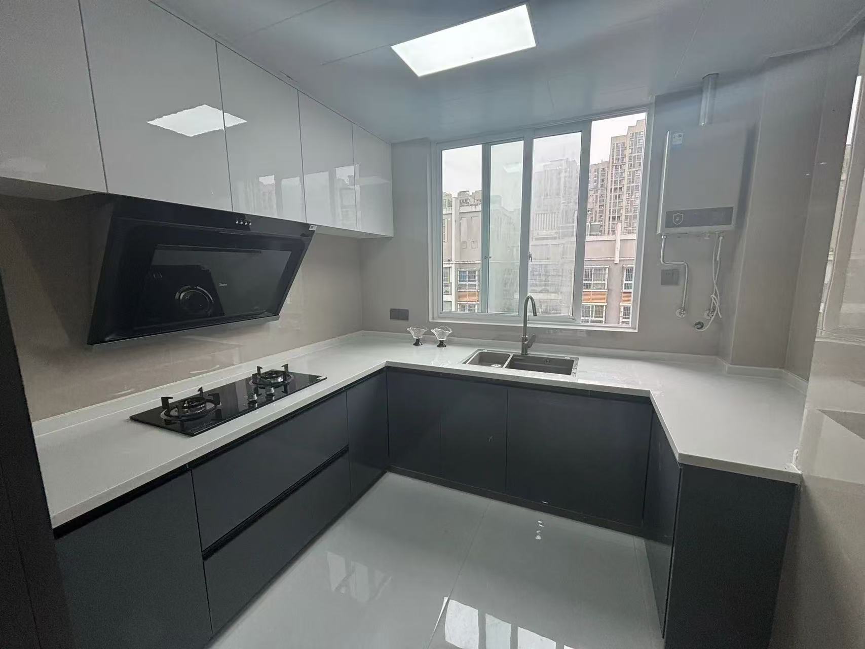 城南，吾悦旁，电梯小高层，精装三房二卫，单价5400，元泰三中，东边户