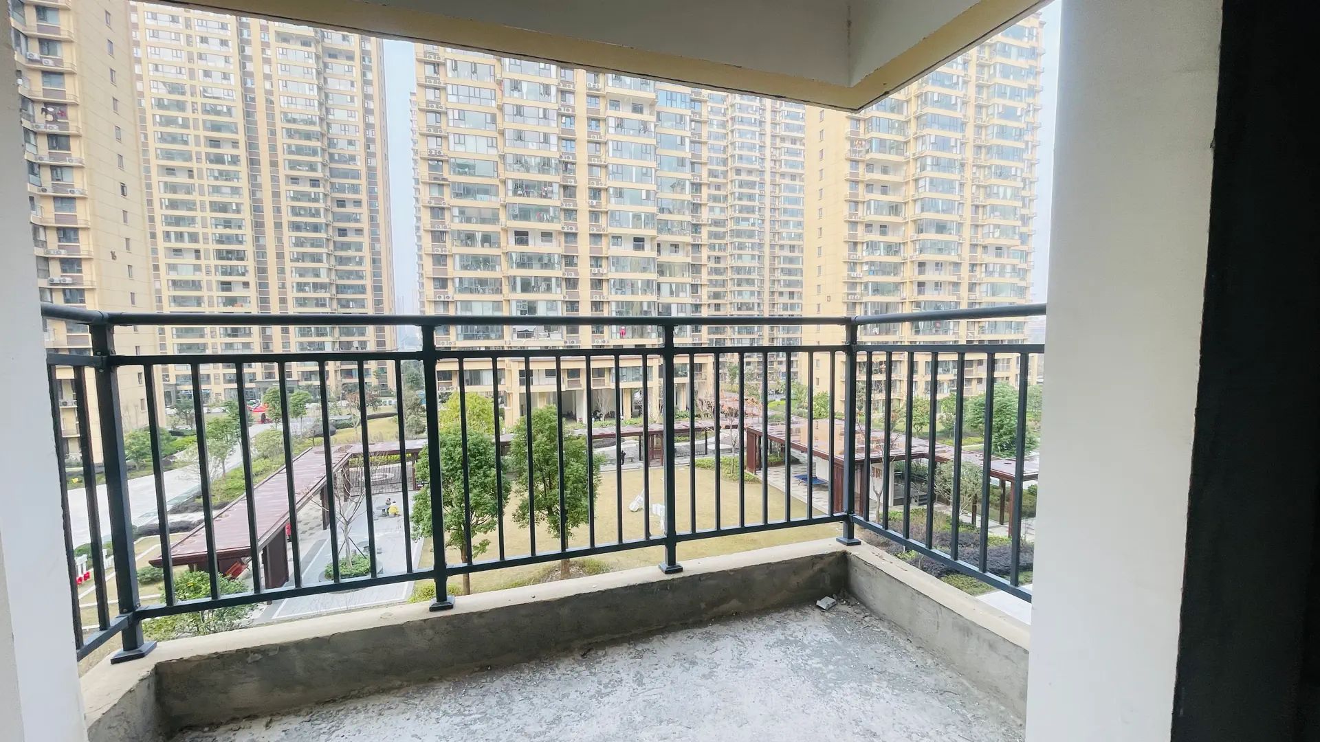 捡漏，城南，朝阳丽景，1梯1户，小高层，诚心出售