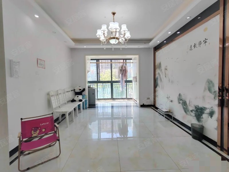 亏本出，城南，森林国际，湖景房，单价4450，毛坯价‮精买‬装房，老证，