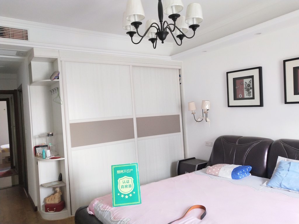 城南沔阳公馆步梯精装大三房楼层好业主诚意出售