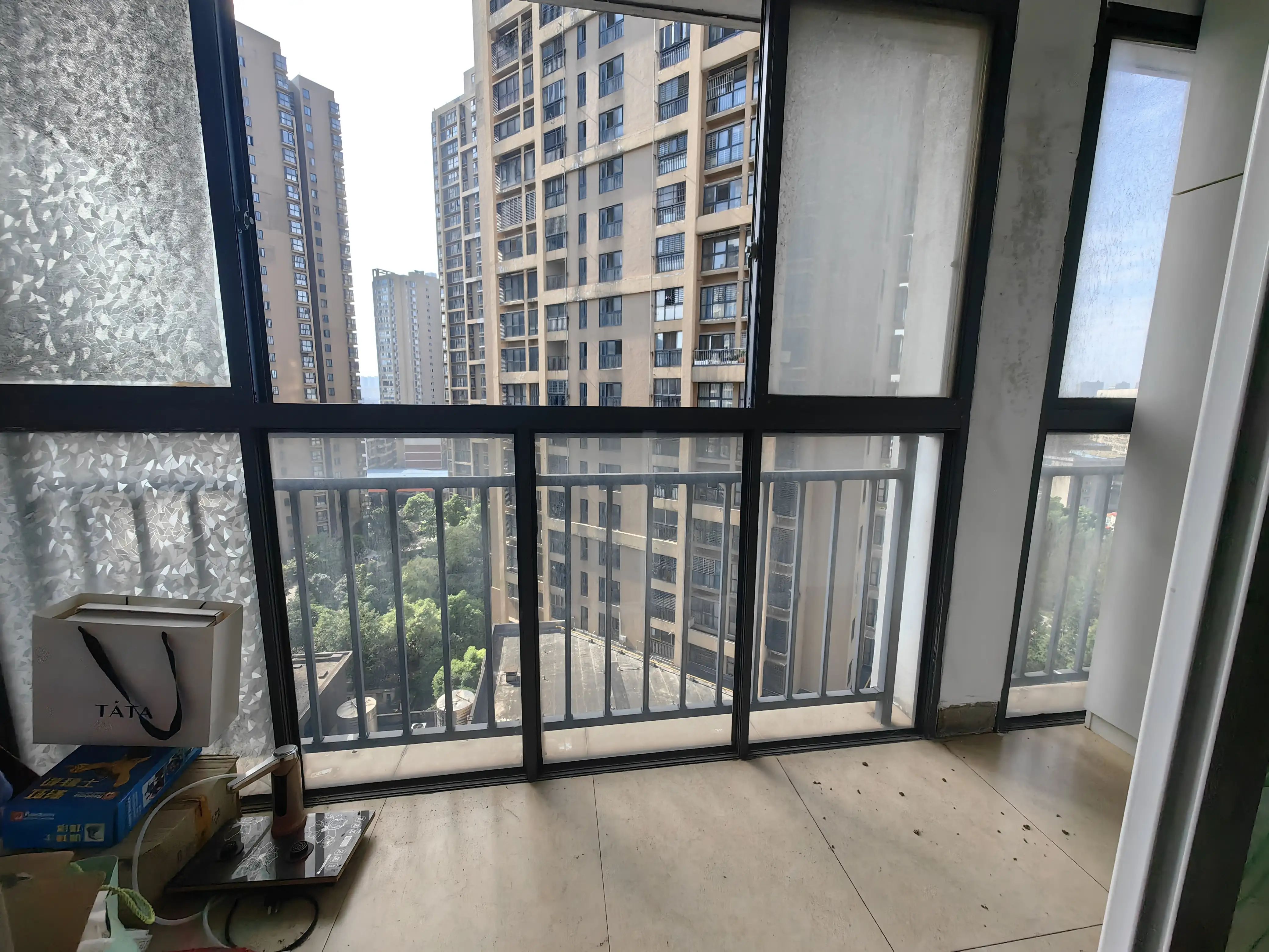 捡漏，鸣宇尚城二期，老三中旁，电梯小高层，好楼层，证满二，