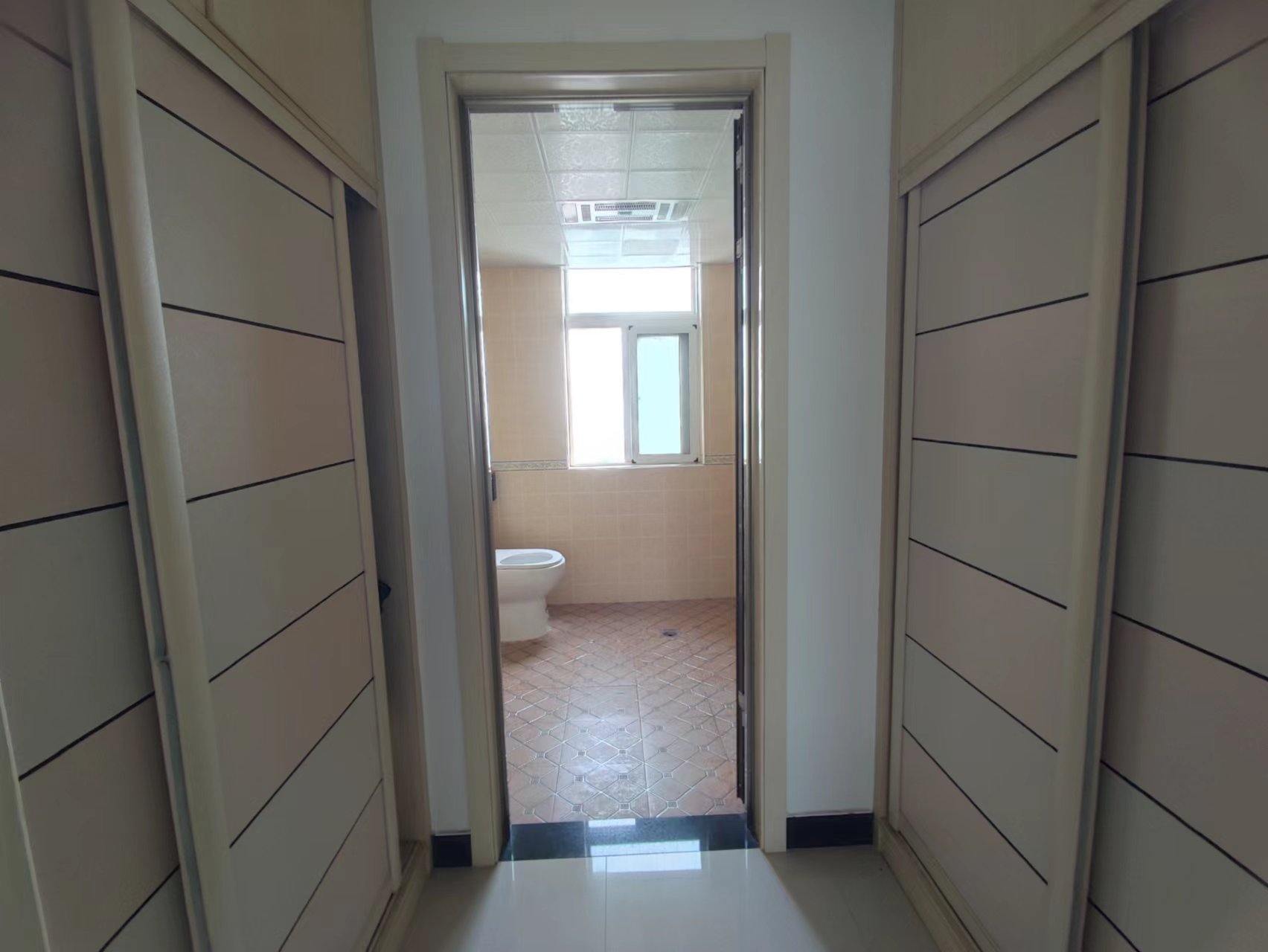 福星城精装修只卖毛坯价楼层好东边户税费少诚心出售