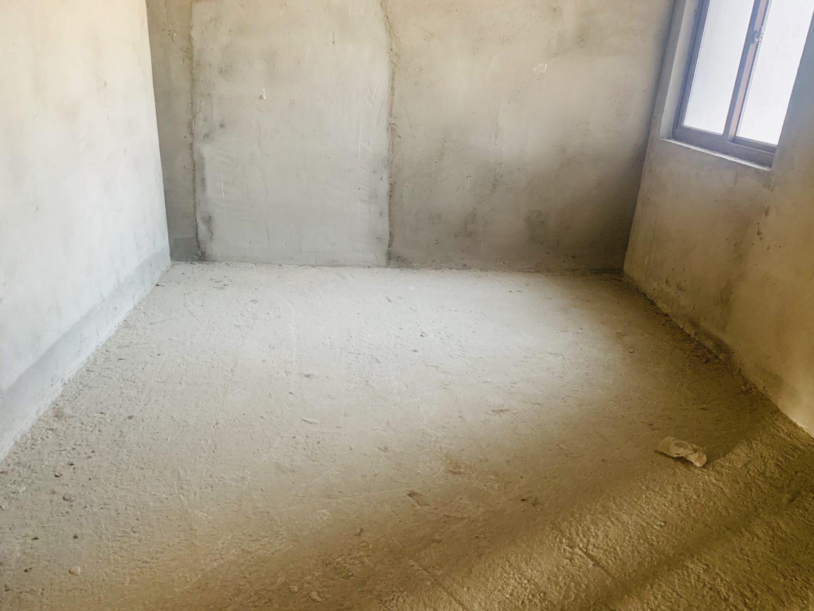 汉江大桥旁，御江华府，一梯两户洋房，电梯好楼层。