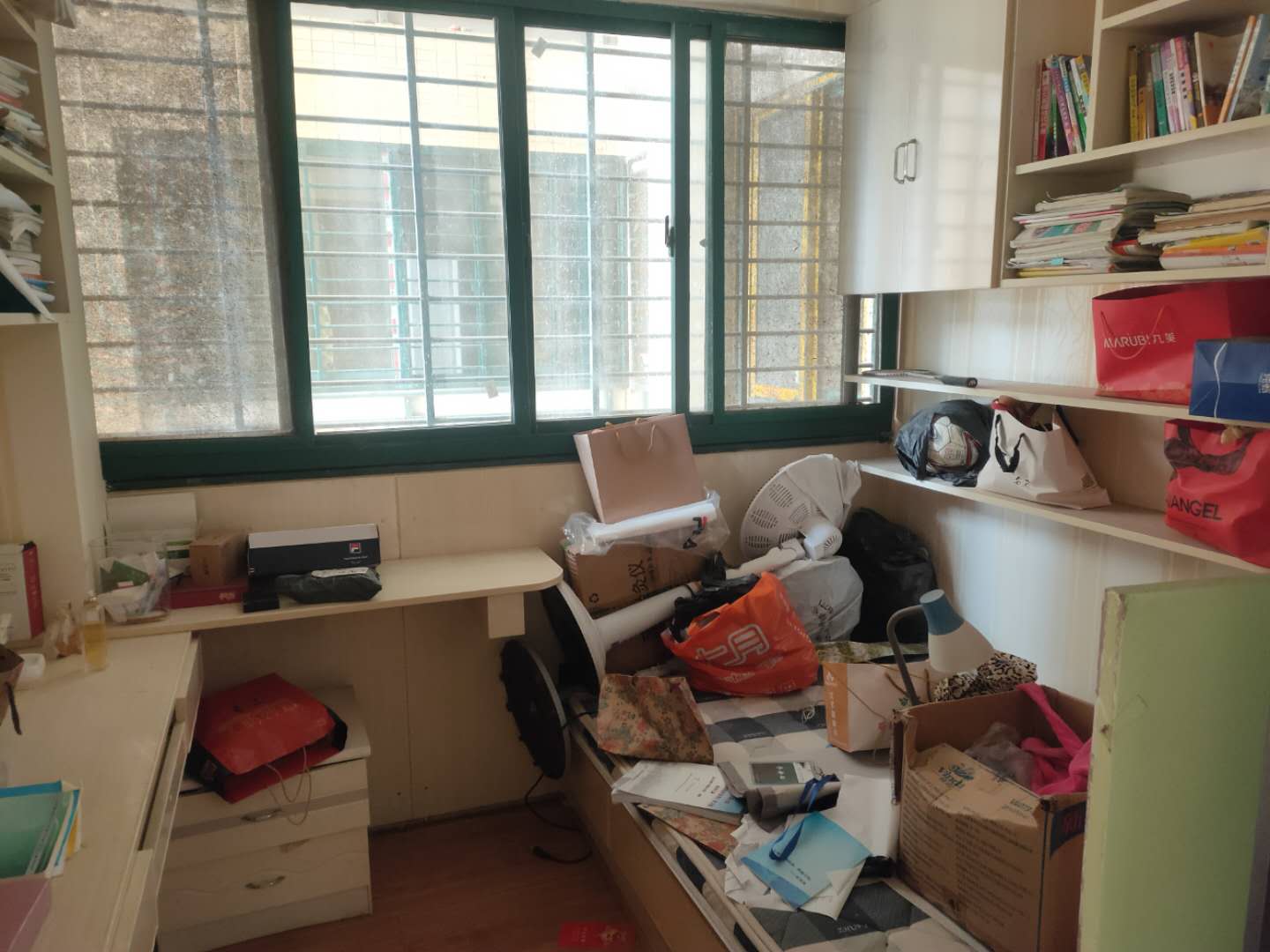 新城壹号精装三房中间楼层想要读三小的可以直接拍了