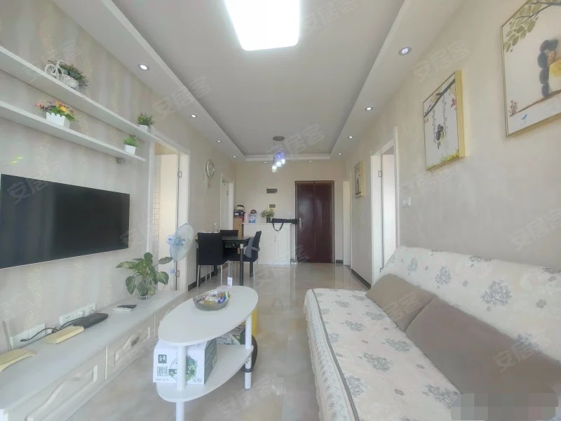 急售，一中旁，和合国际，精装2房，三开间朝南，拎包入住