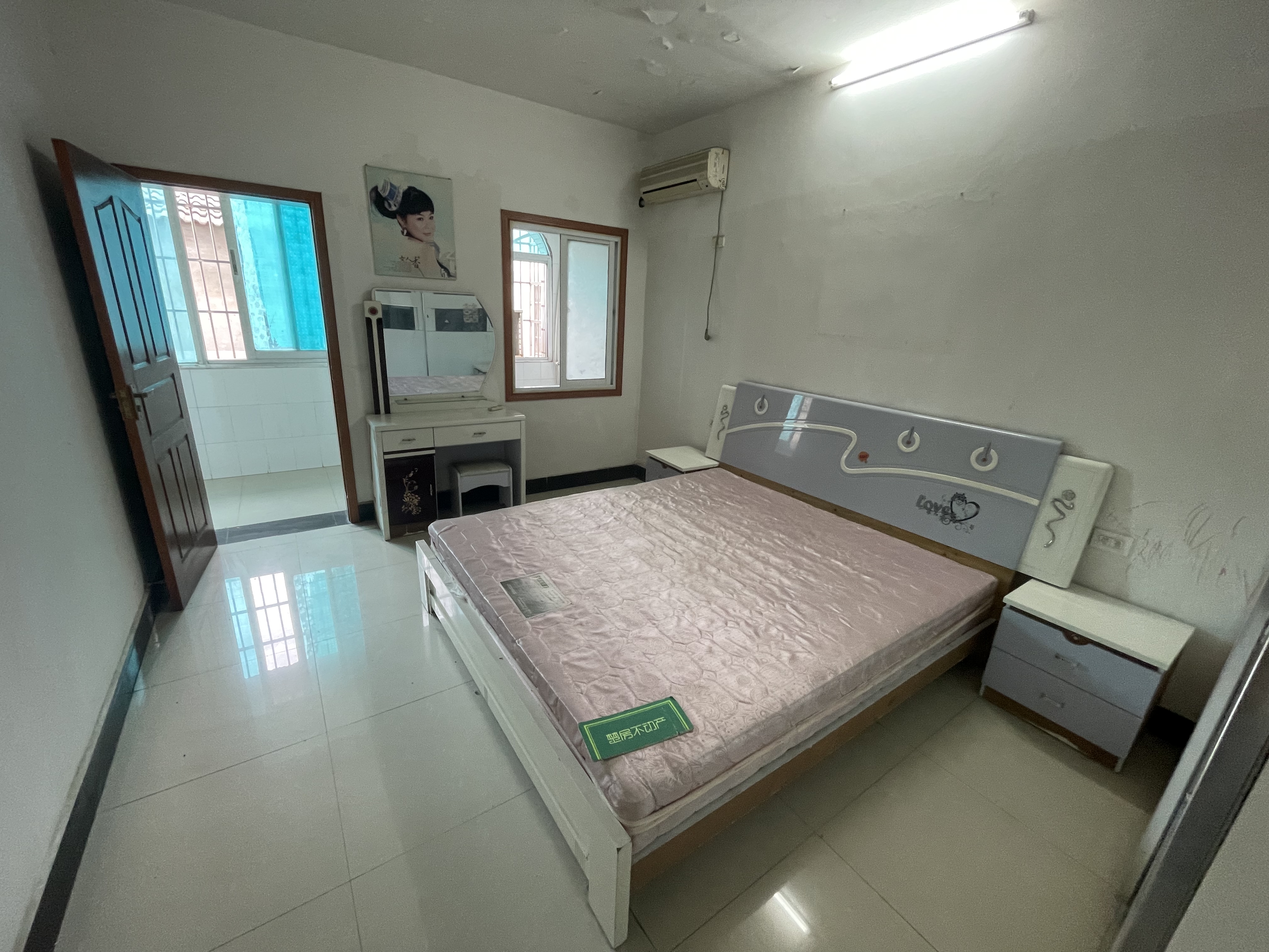 步行街附近好楼层带装修看房方便周边生活便利