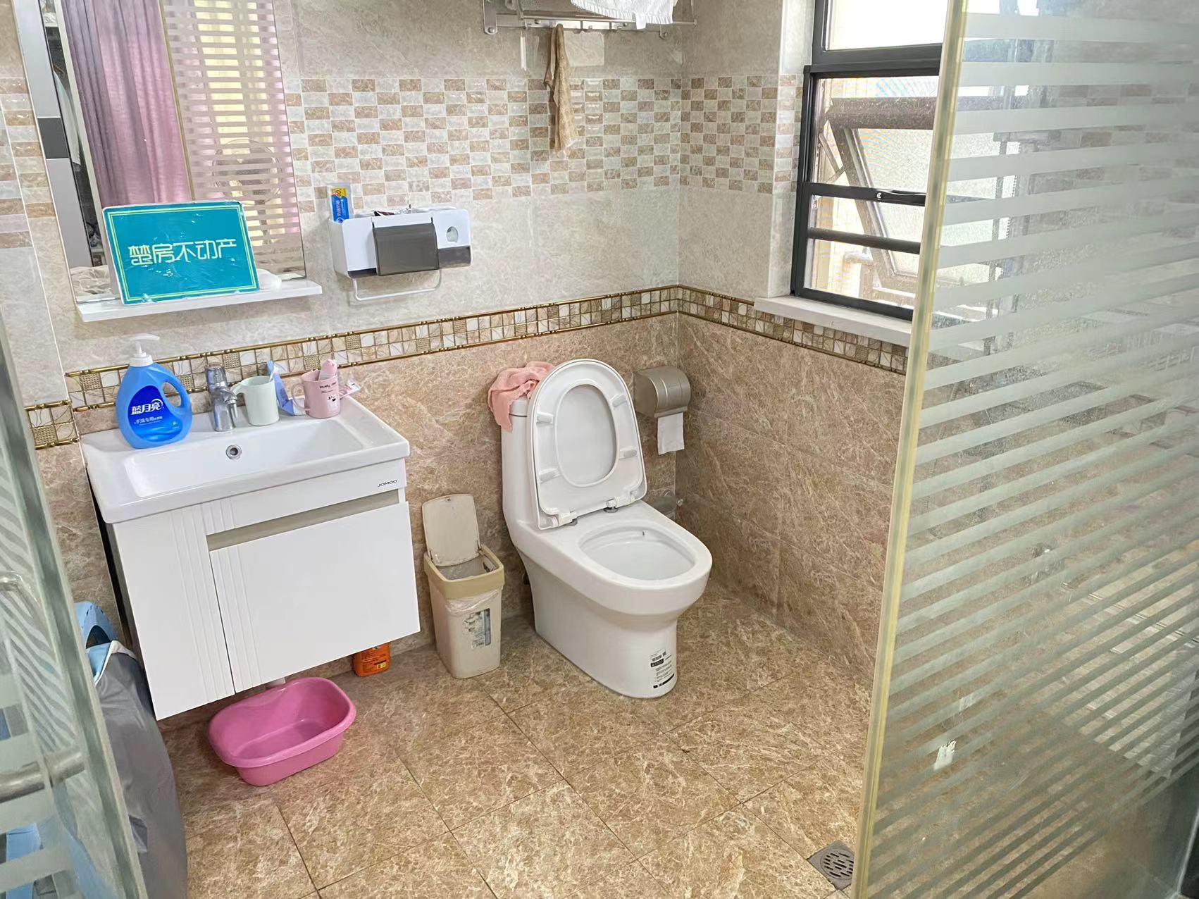 御台公馆精装大三房中间好楼层采光好视野开阔业主诚心出售