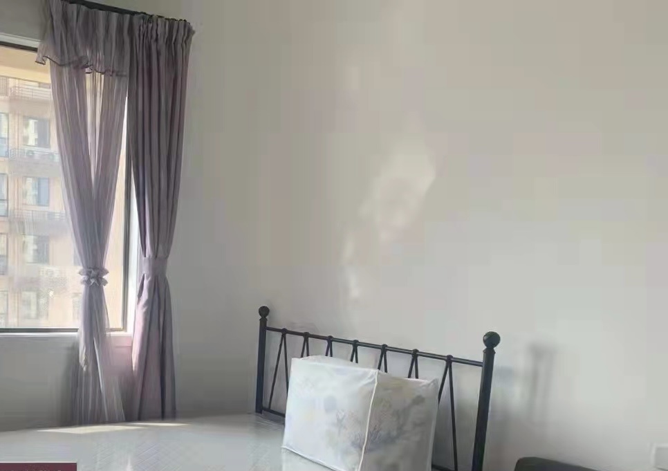 荣怀，急售，61㎡精装修两房，书包房