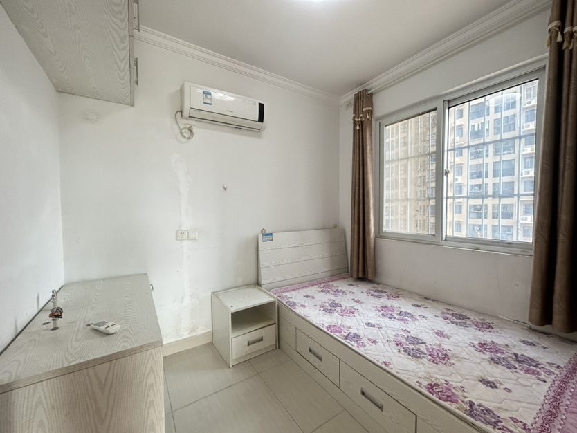 翰林公馆2室2厅1卫精装修家具家电全配优价出租