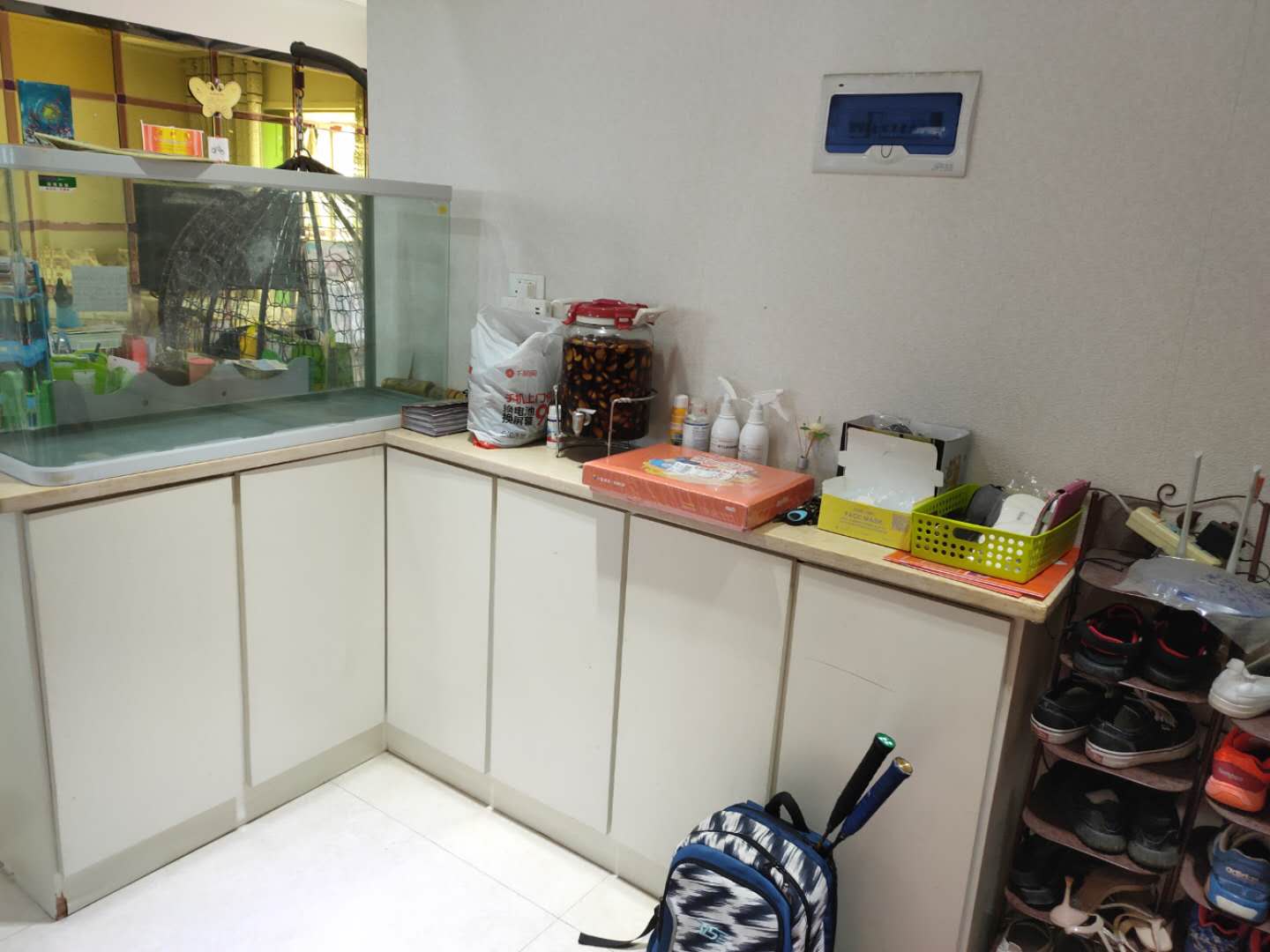 城东新八中旁边精装电梯房赠送超大阳台单价不到5千可按揭