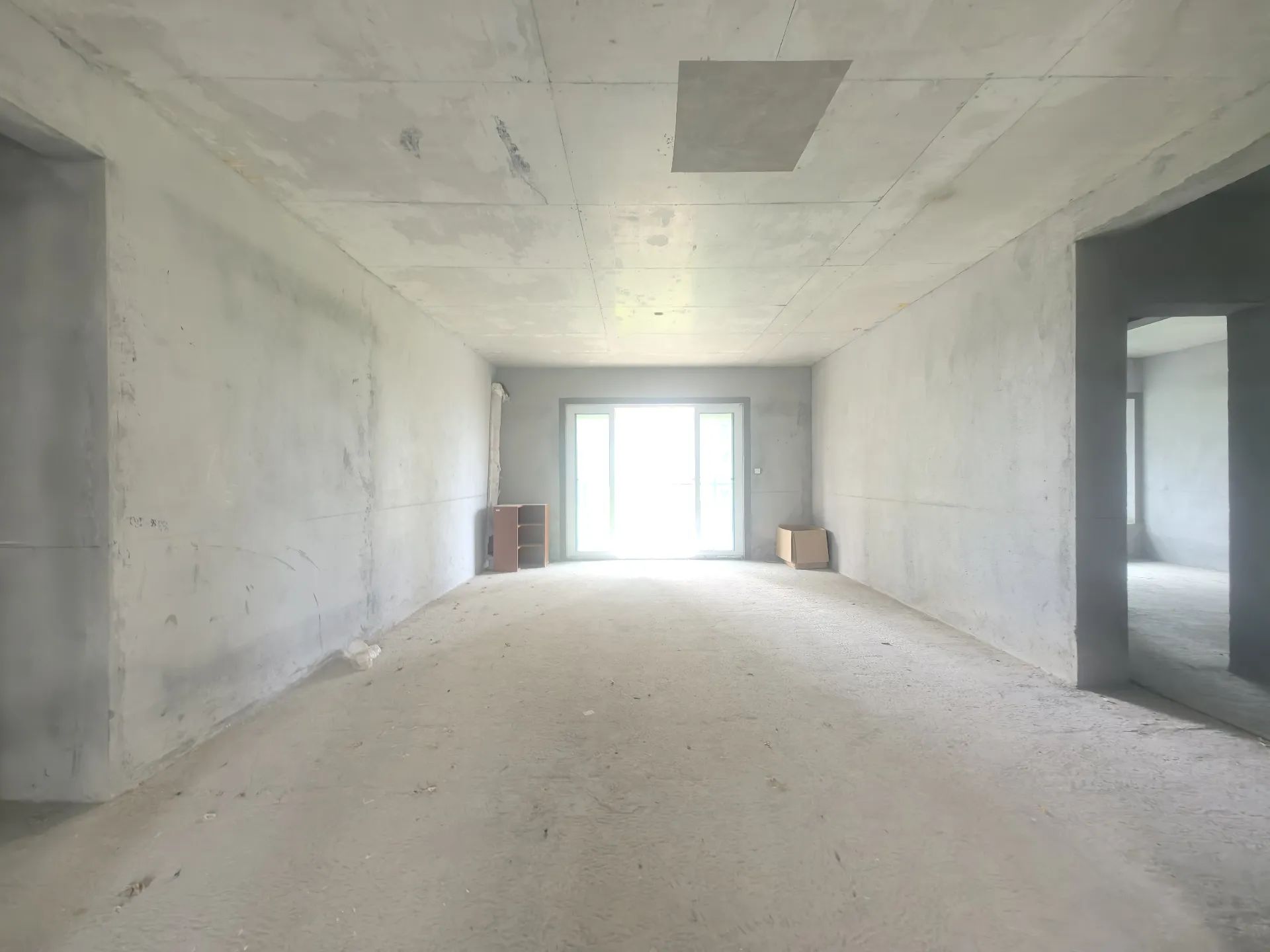 捡漏，城南，大平层，碧桂园，小高层，3.2米层高，1梯1户，单价4500，证满二