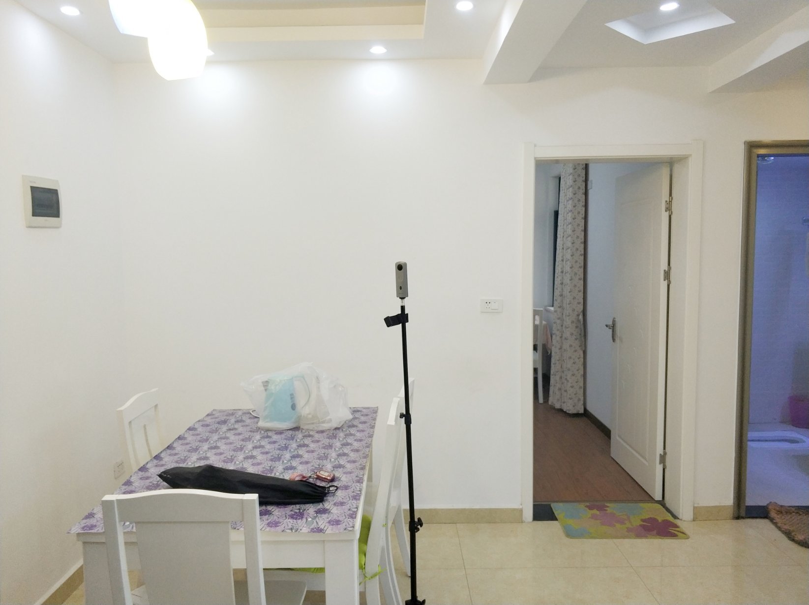 新城壹号精装两房满五年 电梯好楼层南北通透72万