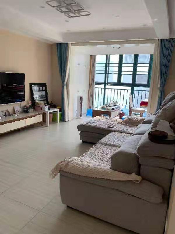 新城壹号二期边户11楼精装三房拎包入住