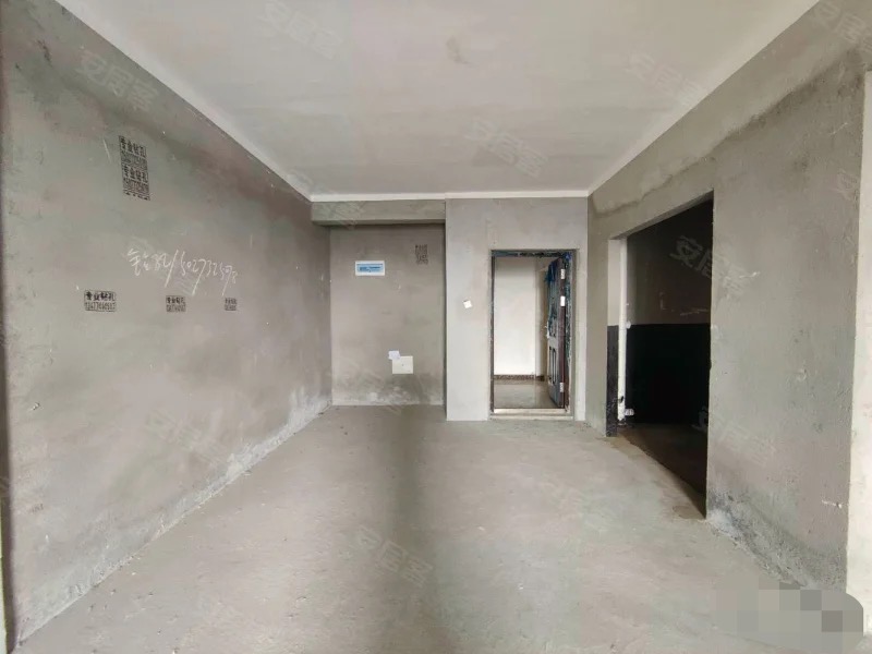 捡漏，城南，森林国际翡冷翠，大阳台，毛坯三房，视野好