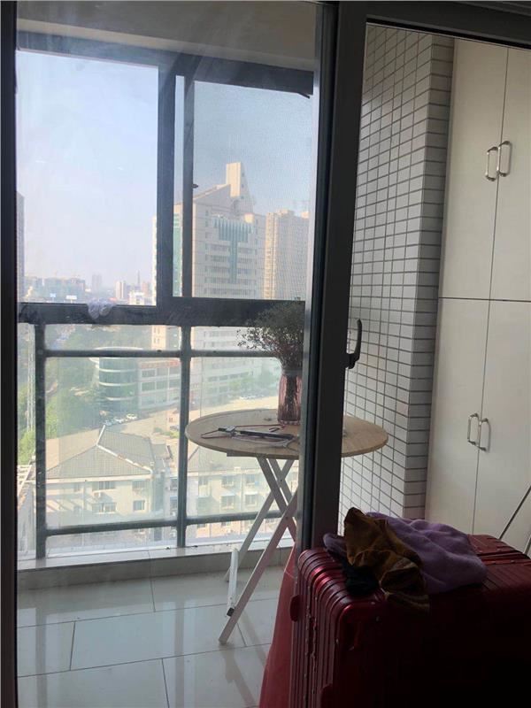 68平46万新天地国际广场2室1厅满二 住房电梯好楼层