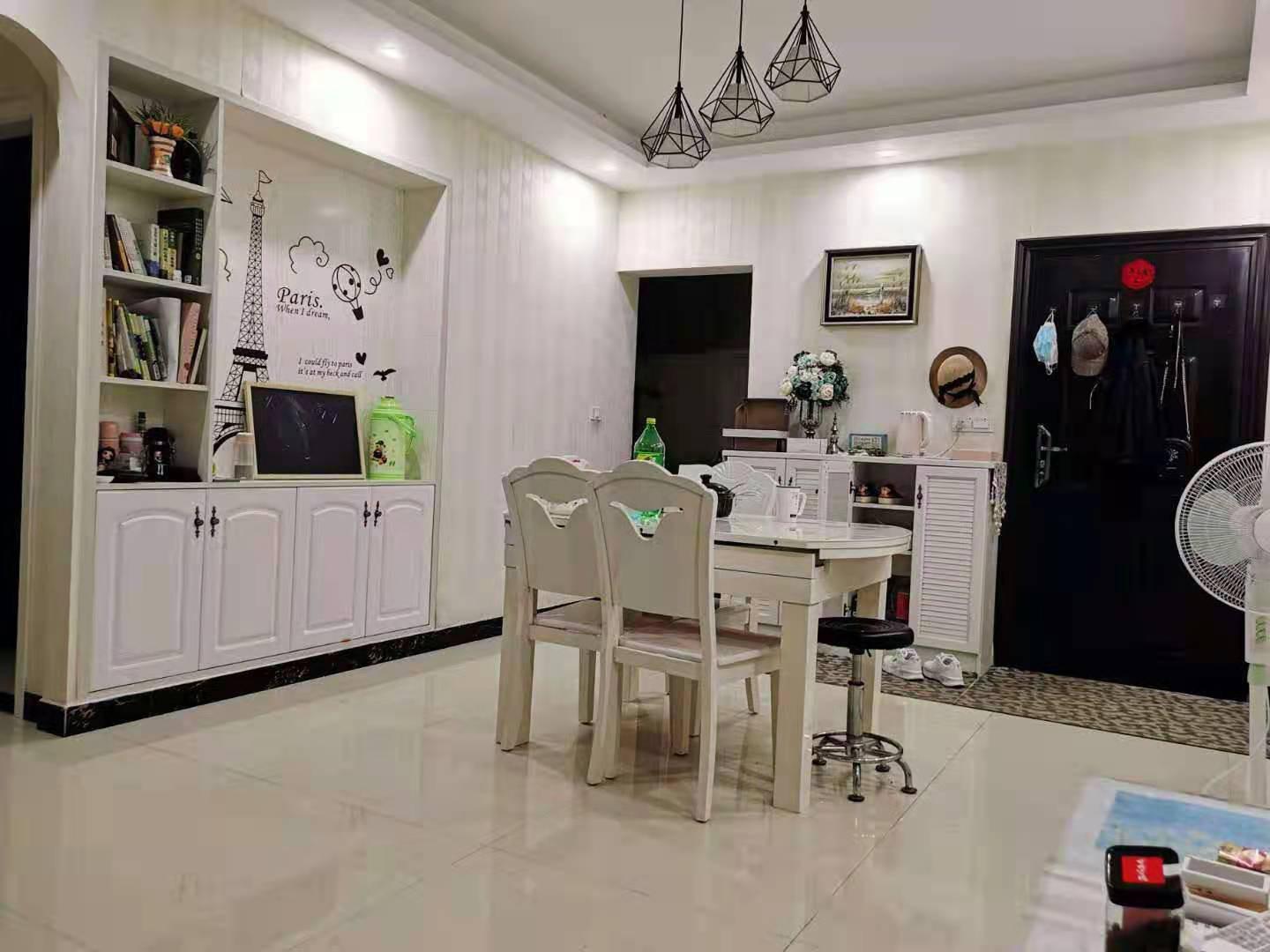 福星城婚装全明户2室2厅1卫1阳台,格局工整合理超高的