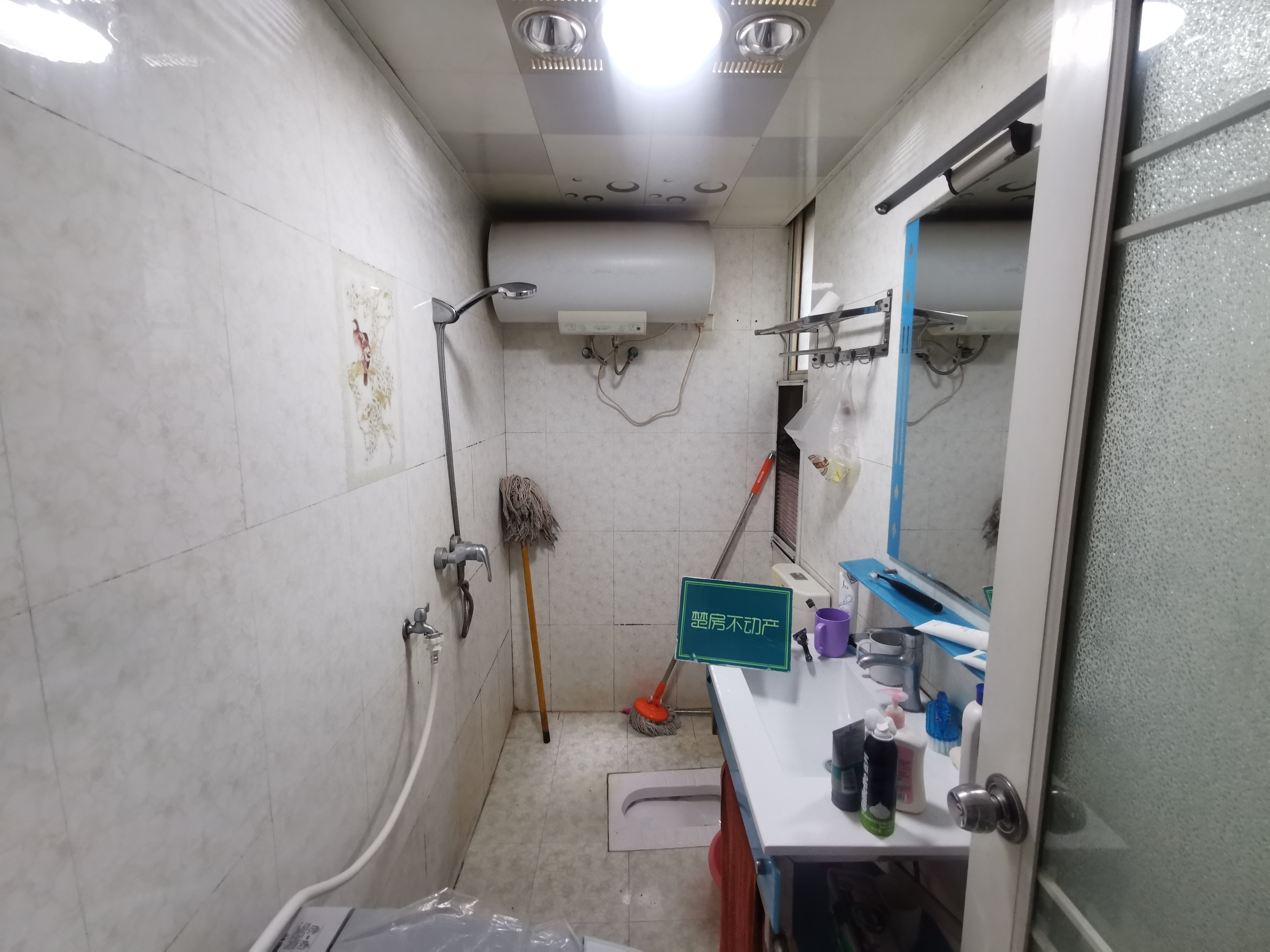 降价了不到20W仙桃中学旁楿书公寓交通方便诚意出售