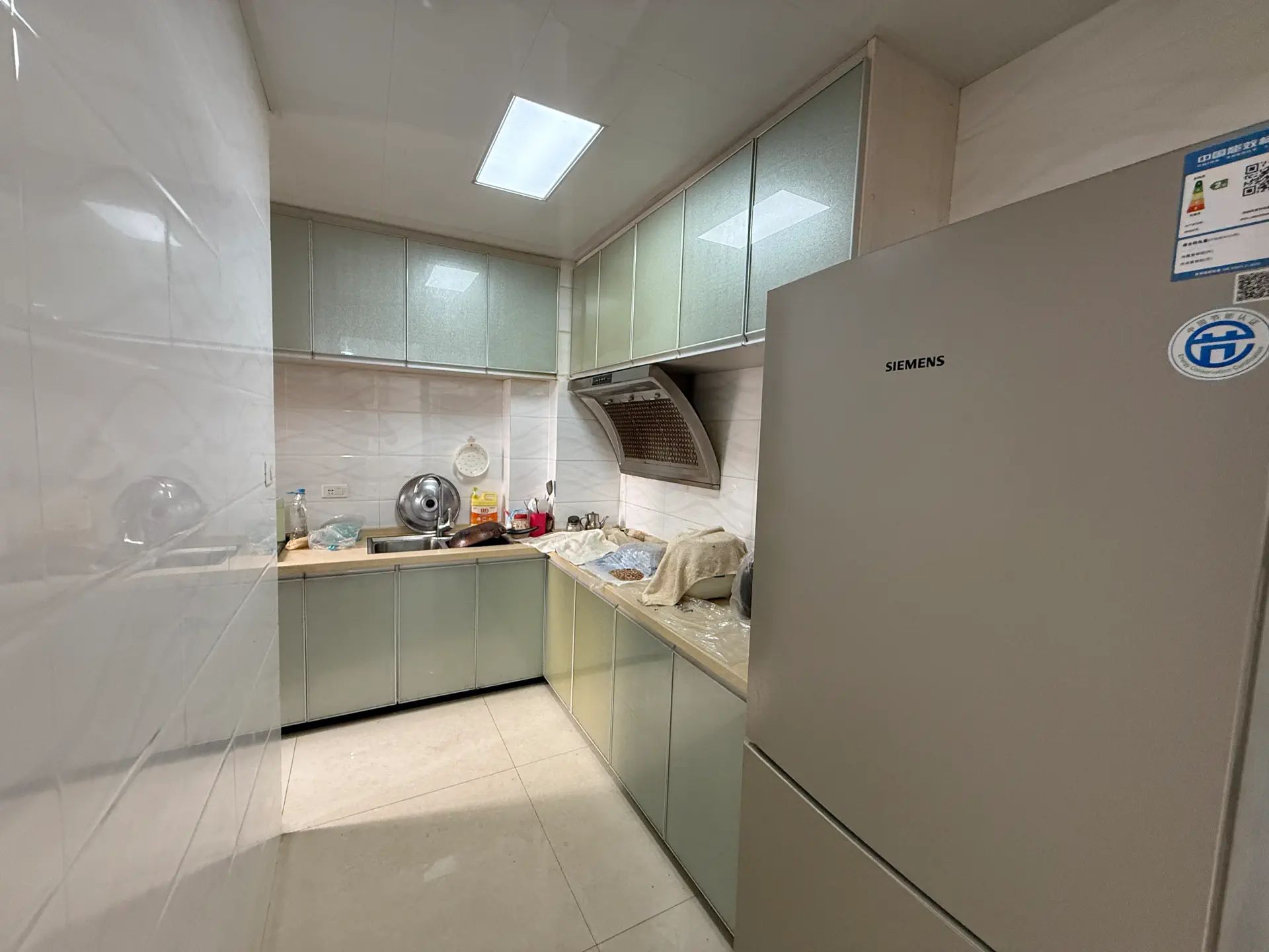 捡漏，德政园仙桃晓雪旁，中央华府，精装大两房，7米大阳台，