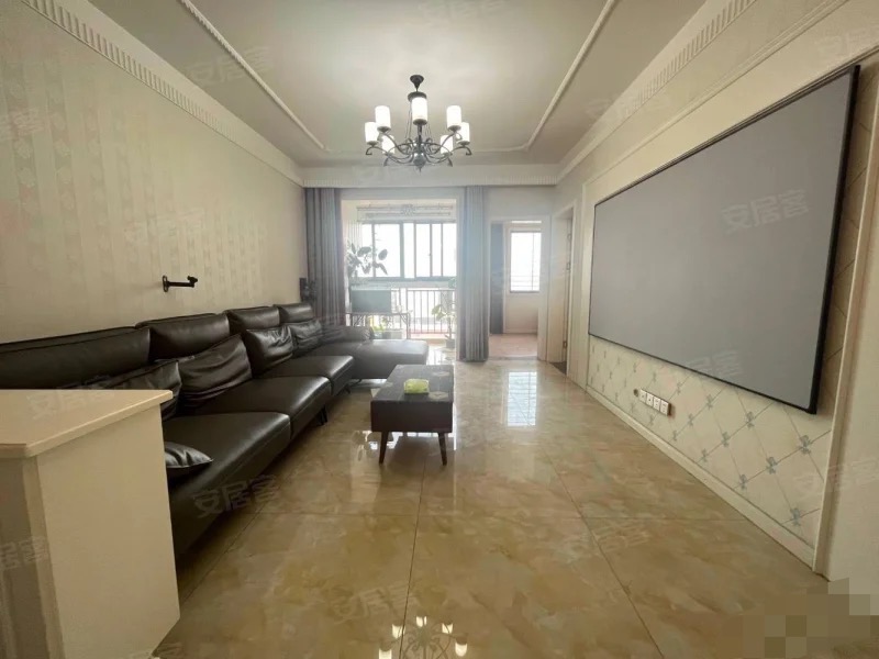 425，仙桃中学旁，红树湾，精装两房，三十几万，性价比高，证满二，