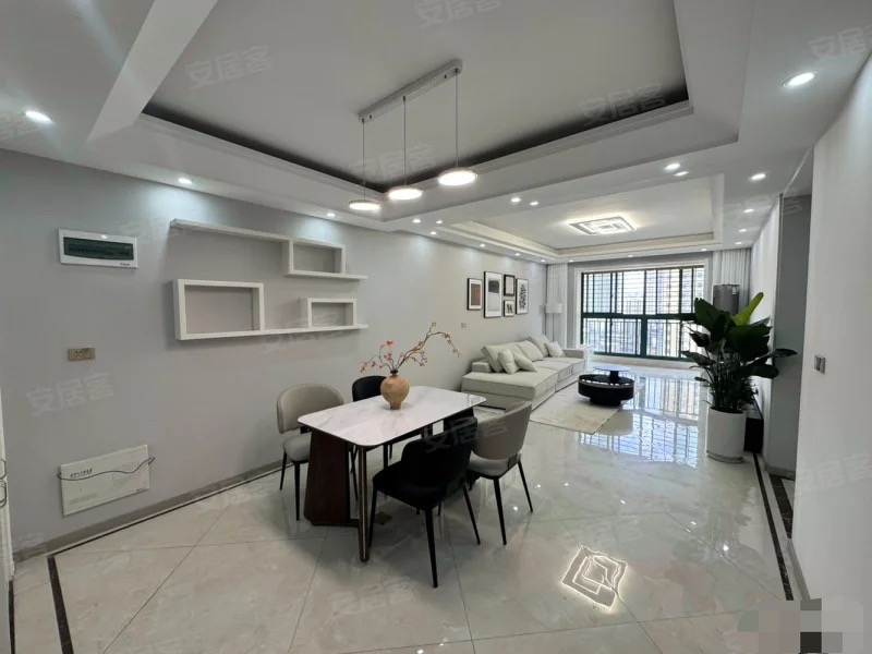 415，降价了，新街，精装三房两卫，中‮楼间‬层，单价5300，成色新，拎包住