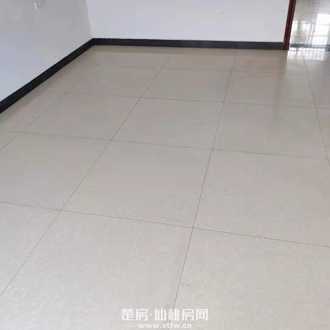 房屋出租（丝宝中学附近）