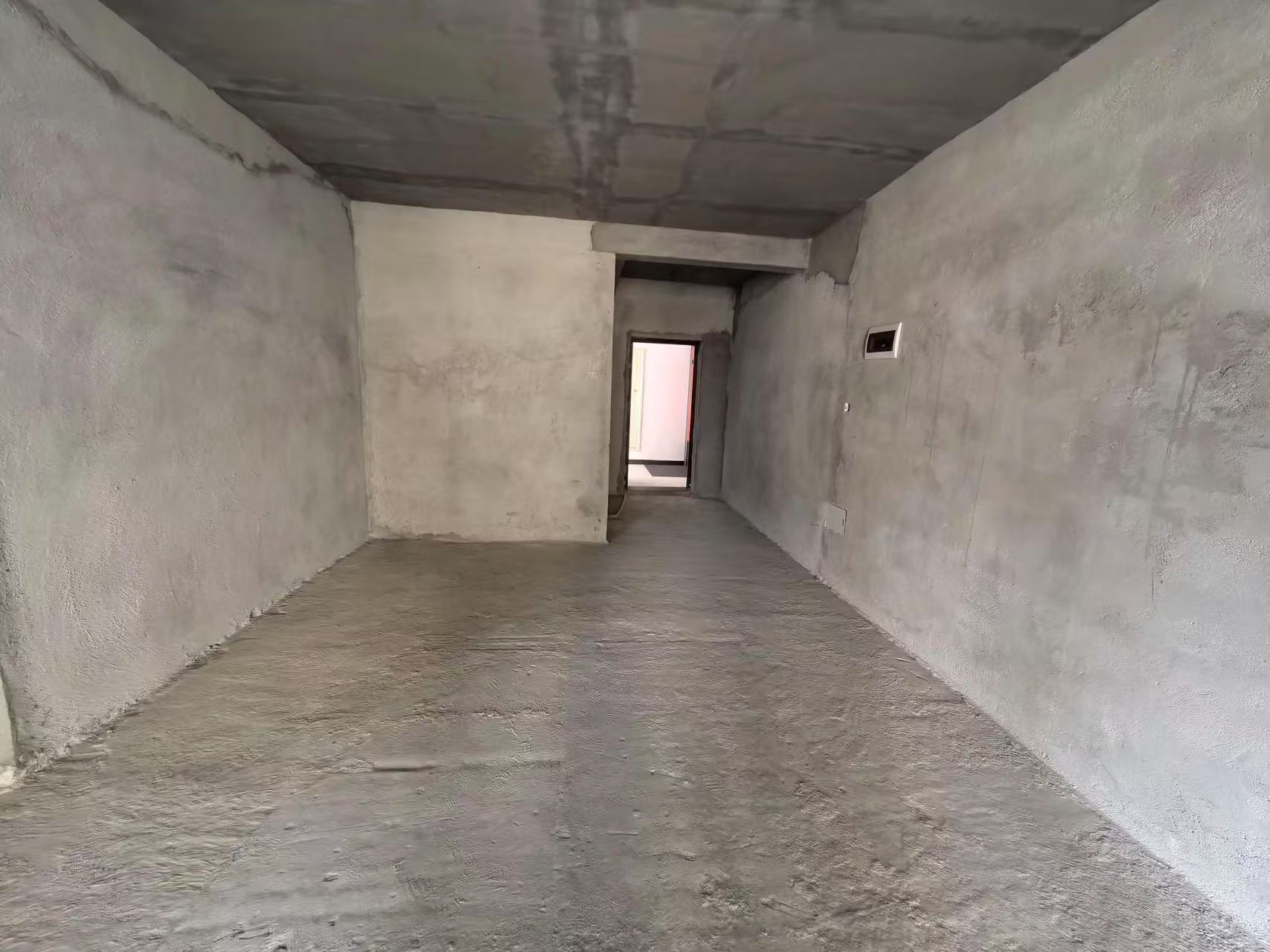 吾悦旁，新城名都，中间楼层单价6000，亏本出，诚心出售